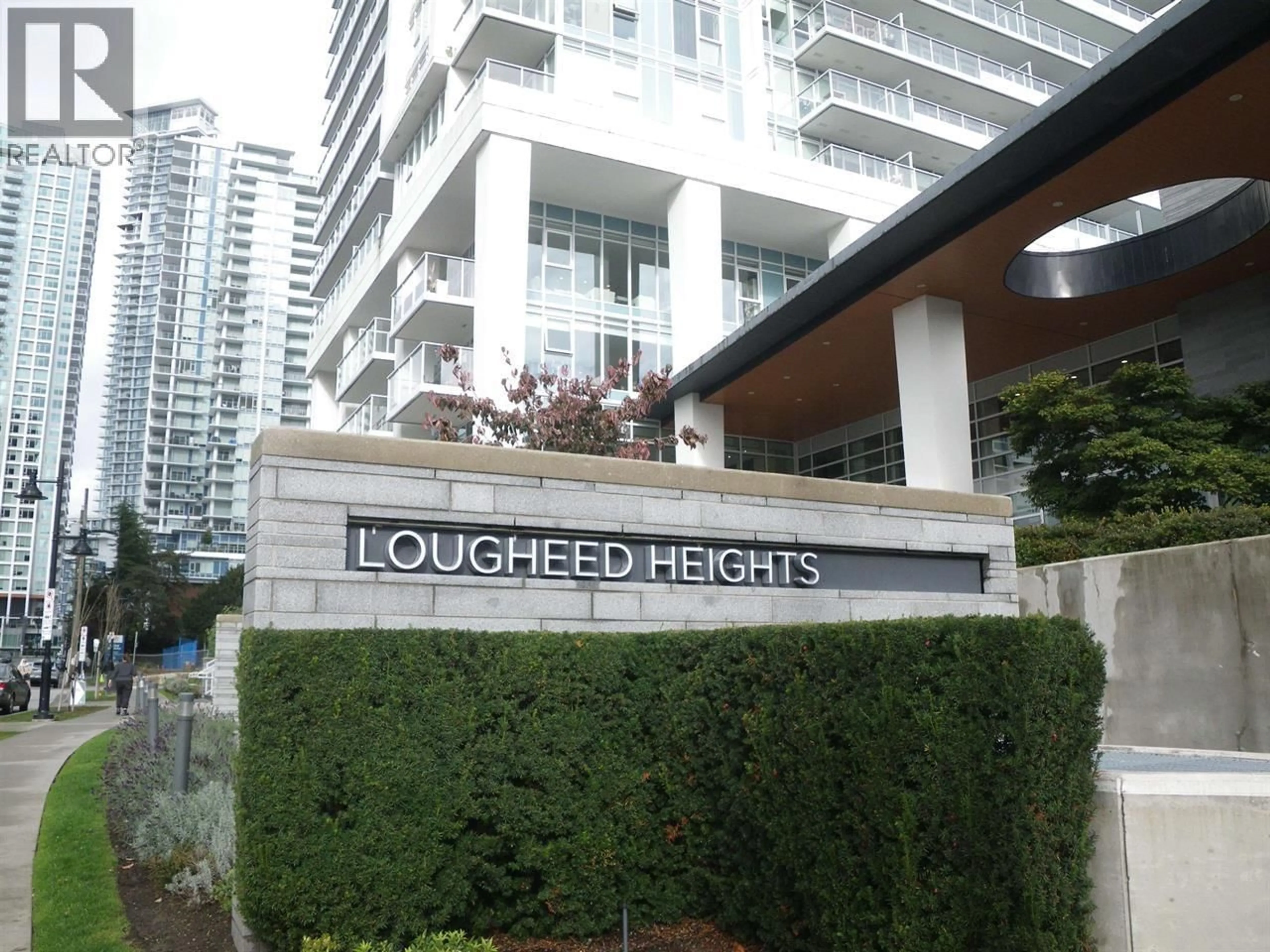 Lobby for 316 - 2435 KINGSWAY, Vancouver British Columbia V5R5G8