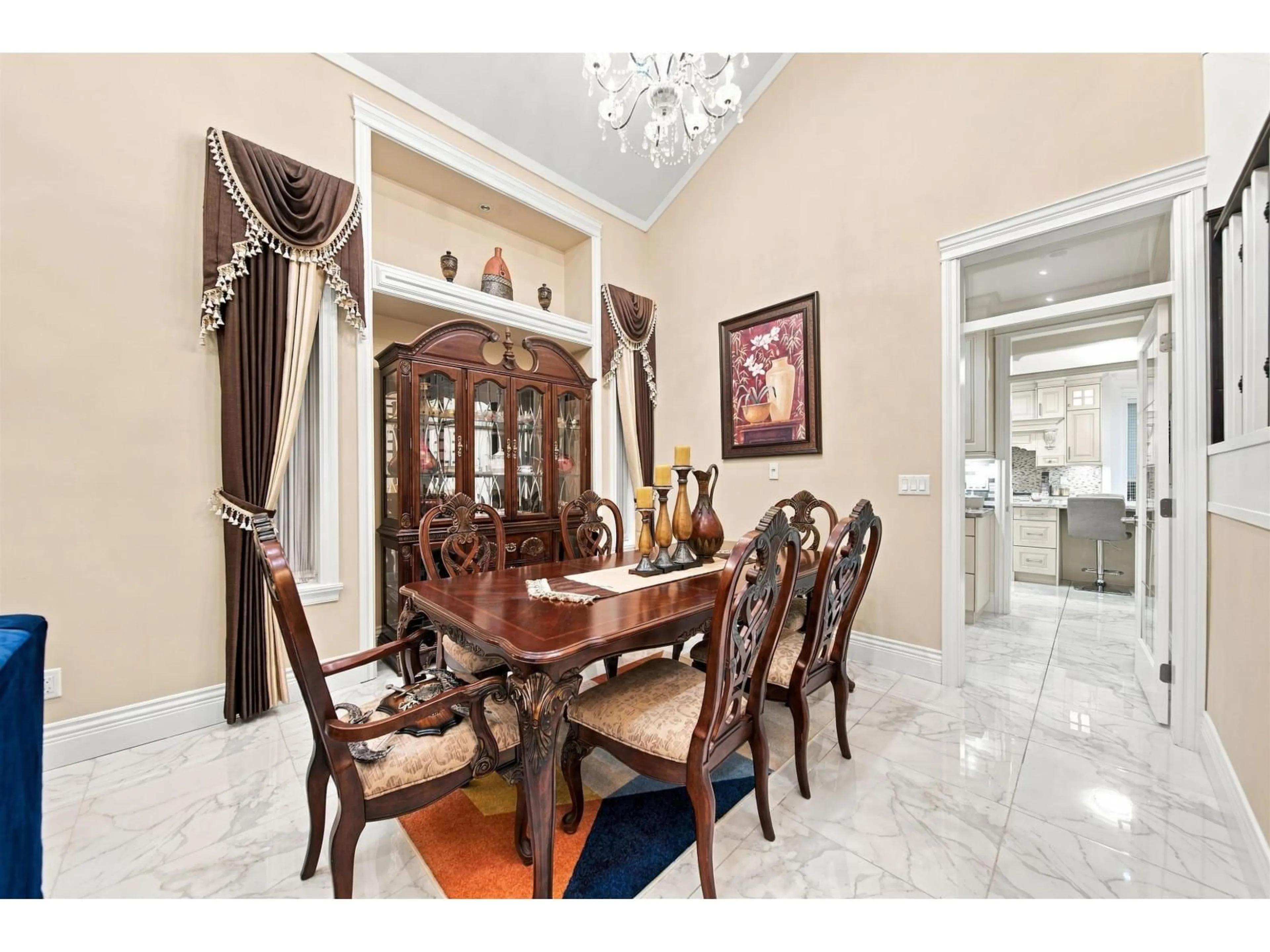 Dining room, ceramic/tile floor for 6345 128TH STREET, Surrey British Columbia V3X1S9