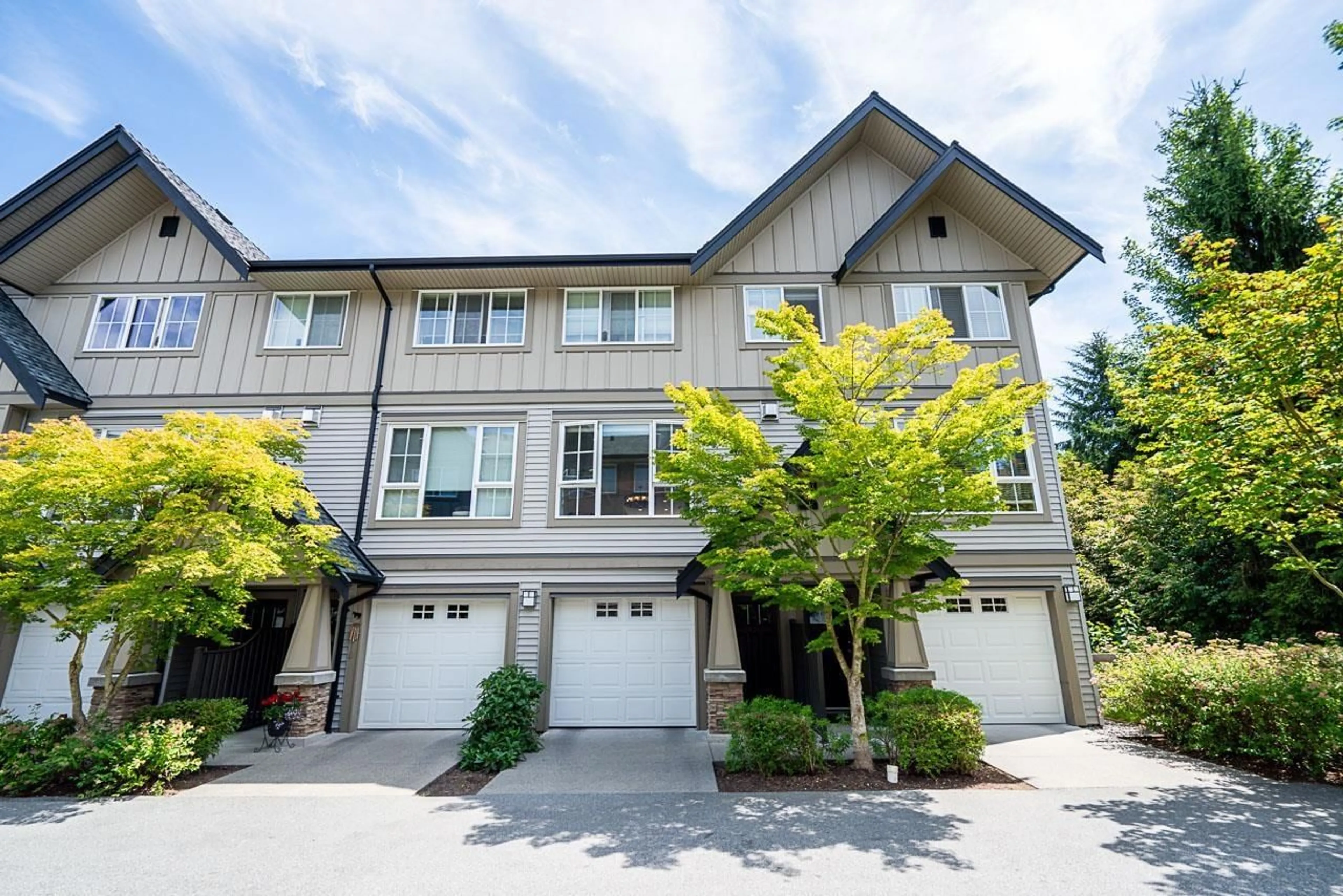 A pic from outside/outdoor area/front of a property/back of a property/a pic from drone, street for 229 - 2501 161A STREET, Surrey British Columbia V3Z7Y6
