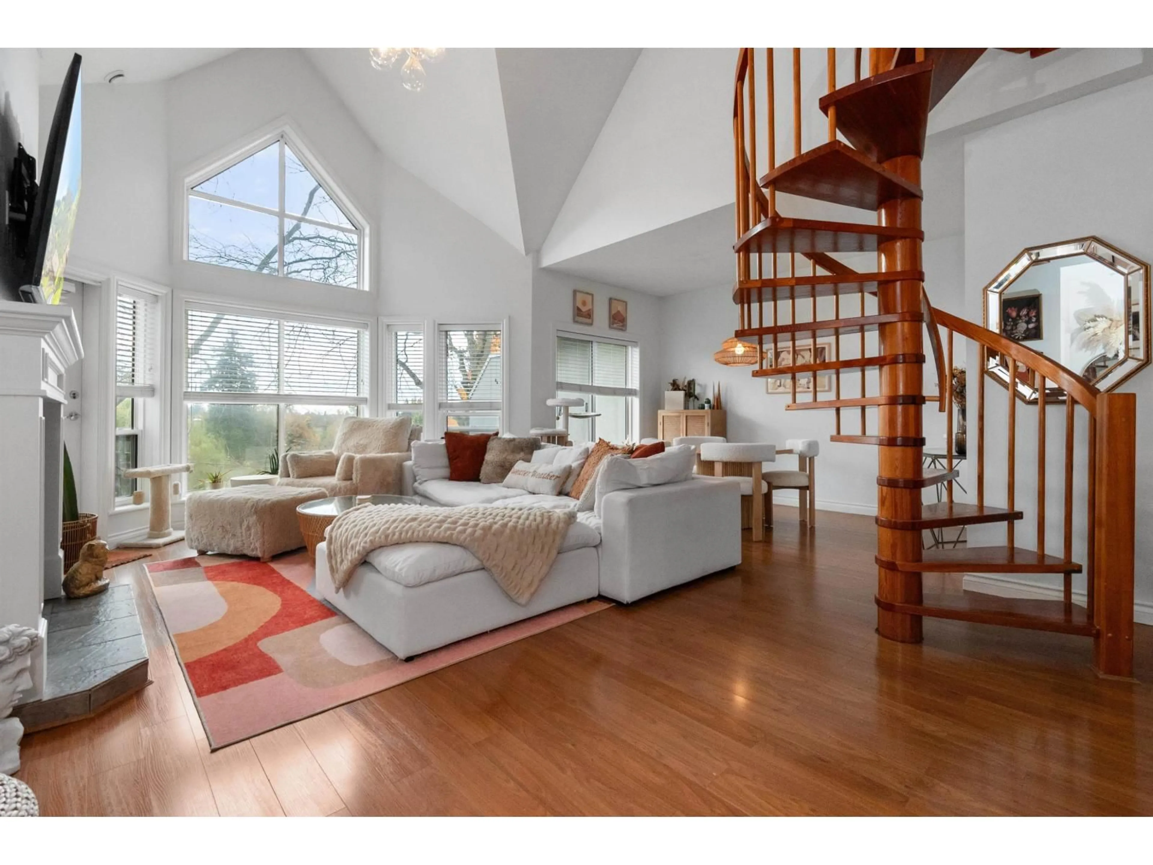 Unknown for 306 - 34101 OLD YALE ROAD, Abbotsford British Columbia V2S2K4
