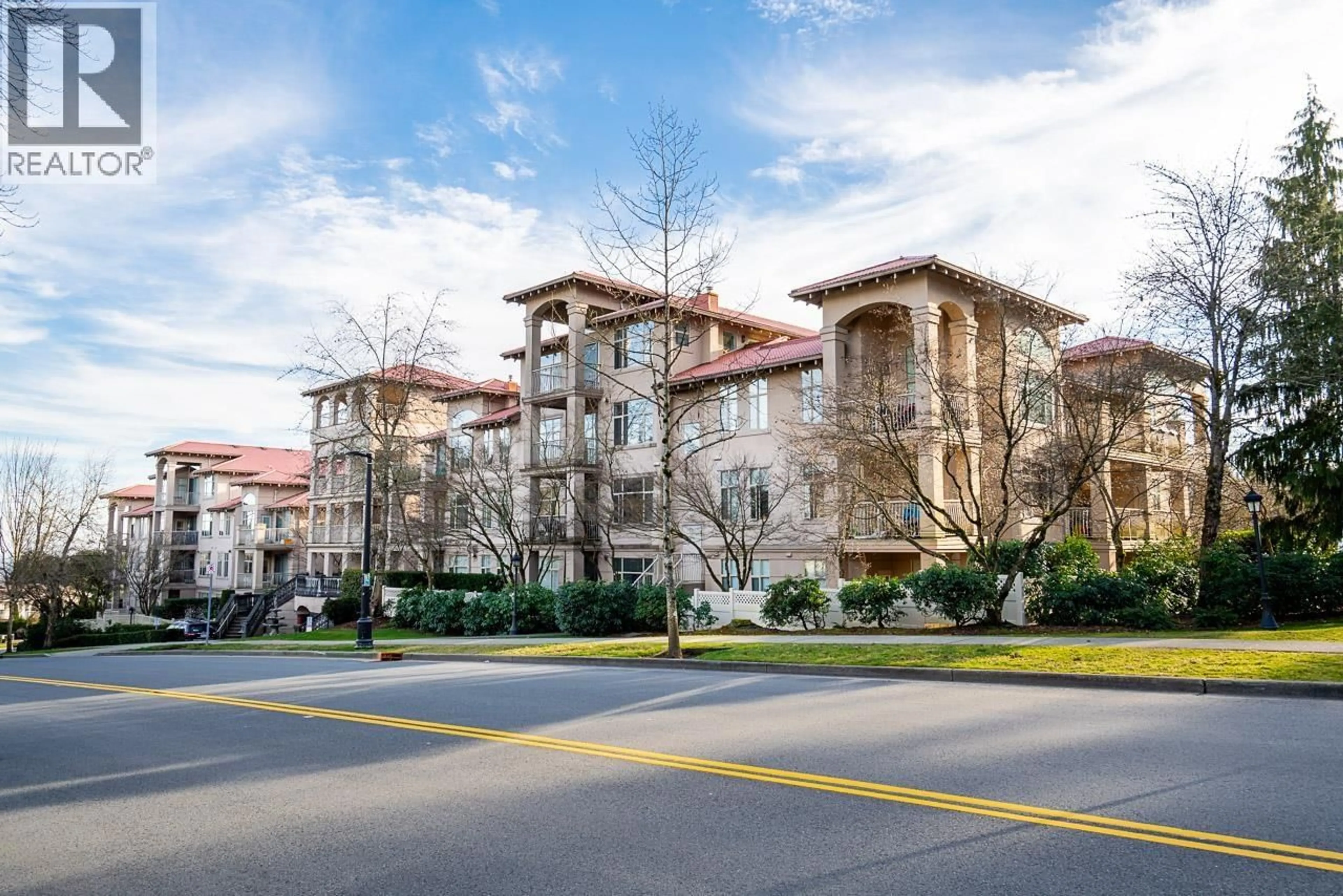Unknown for 408 - 3176 PLATEAU BOULEVARD, Coquitlam British Columbia V3E3J2