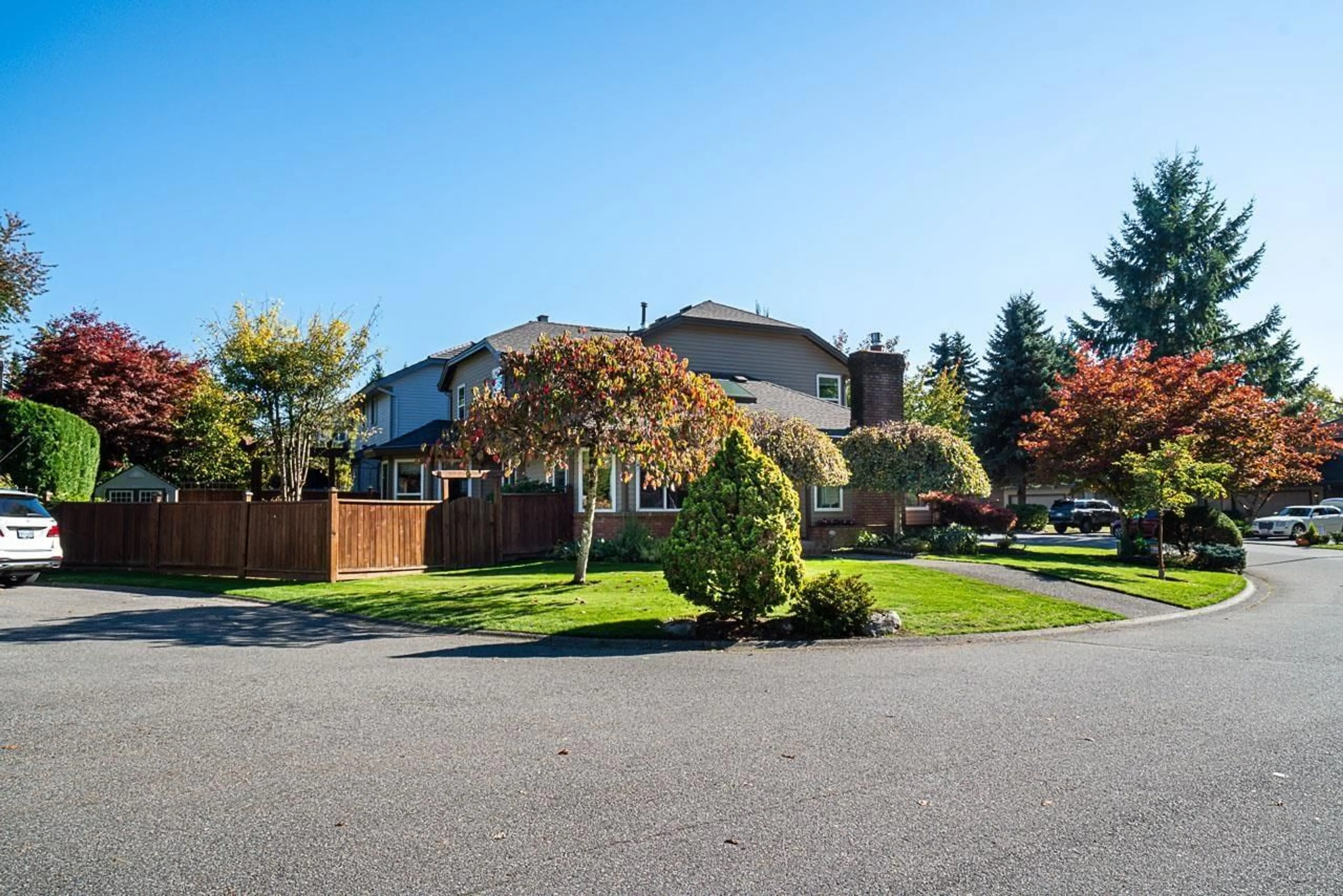 Unknown for 16173 BROOKSIDE GROVE, Surrey British Columbia V4N1S8