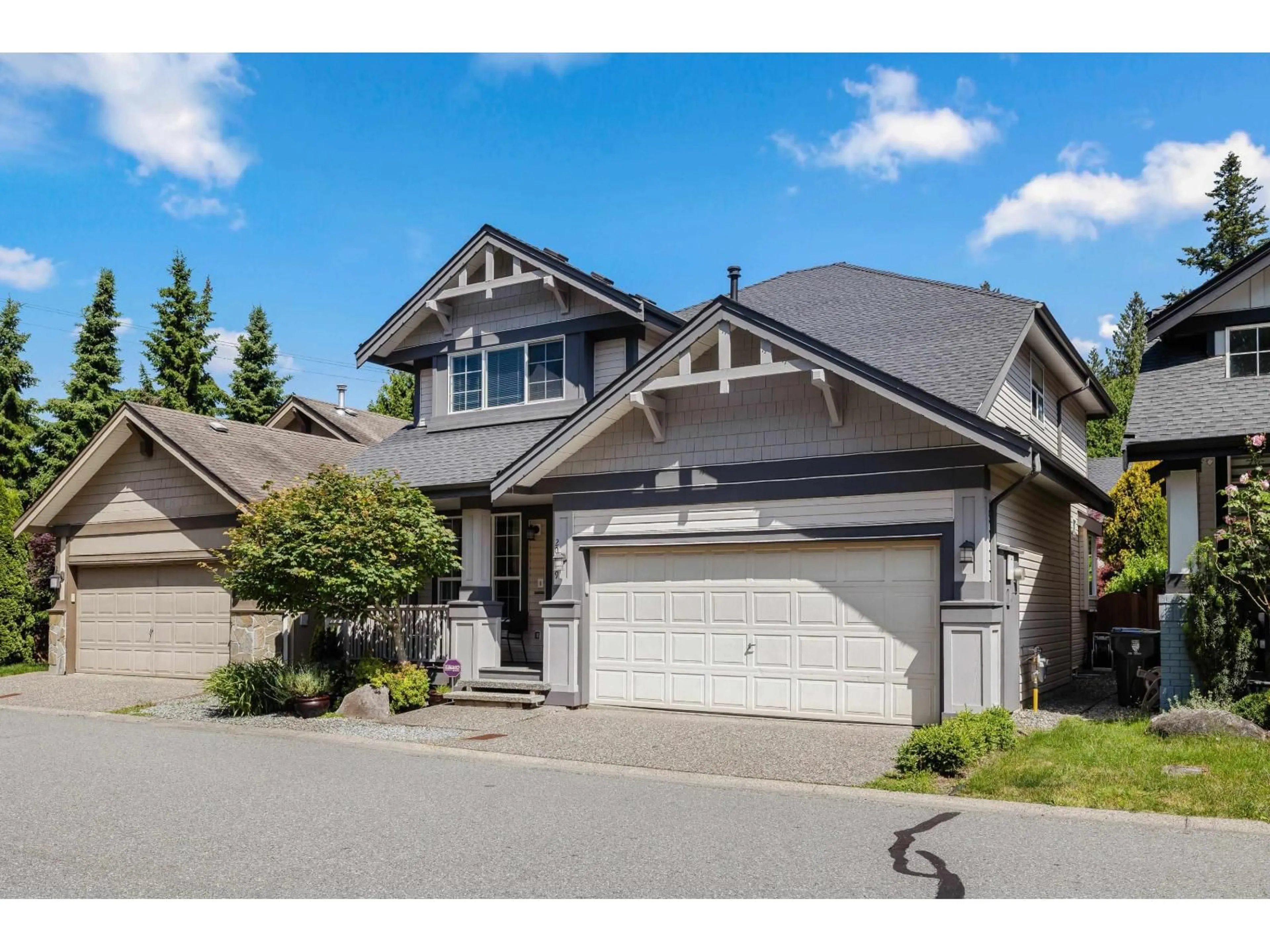 Home with vinyl exterior material, street for 20809 97 AVENUE, Langley British Columbia V1M3Z1
