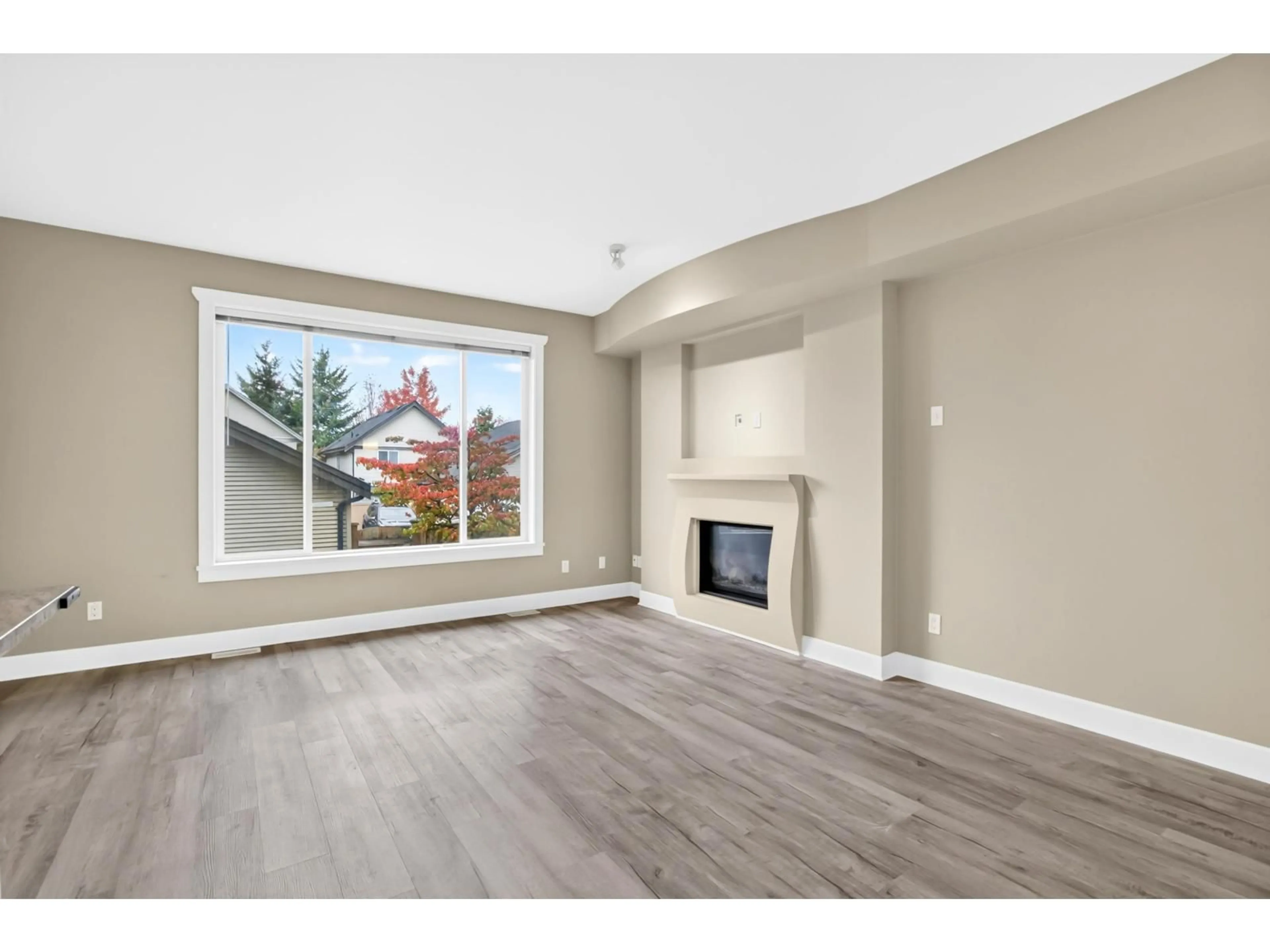 Living room with furniture, unknown for 21117 79A AVENUE, Langley British Columbia V2Y0H3