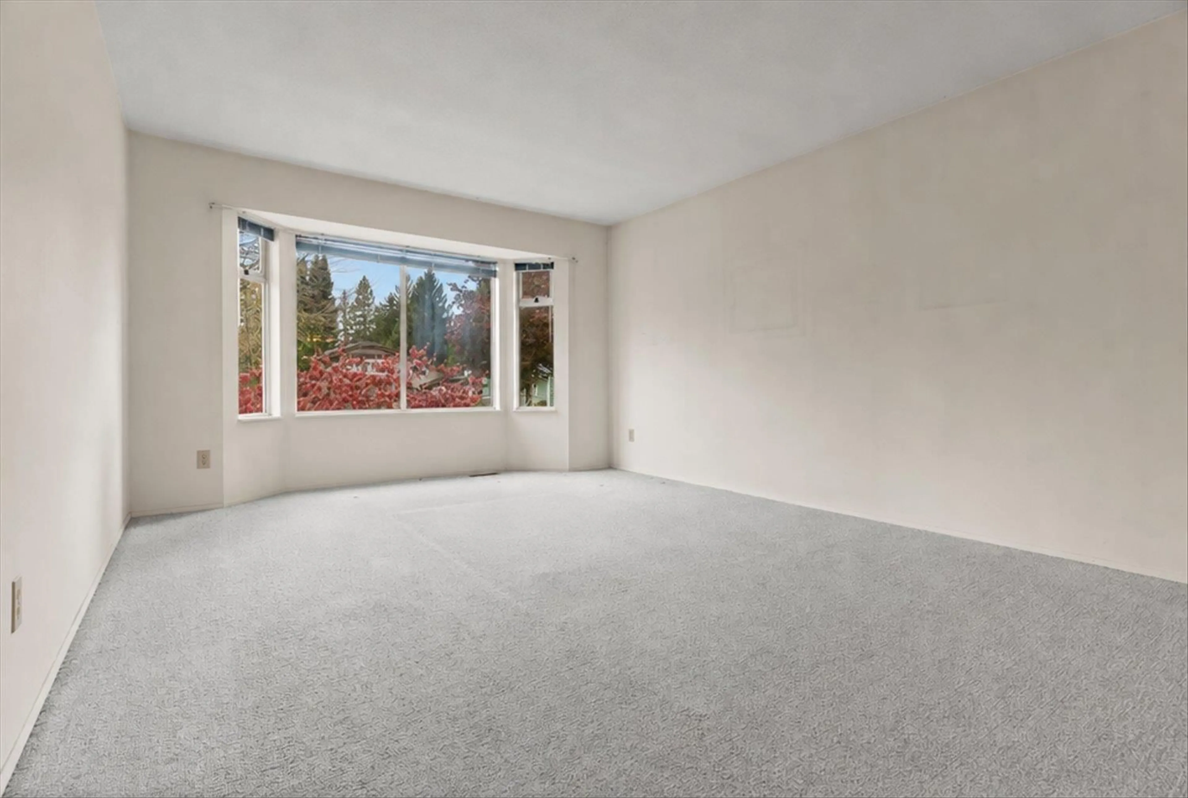 A pic of a room for 15643 98 AVENUE, Surrey British Columbia V4N2W9