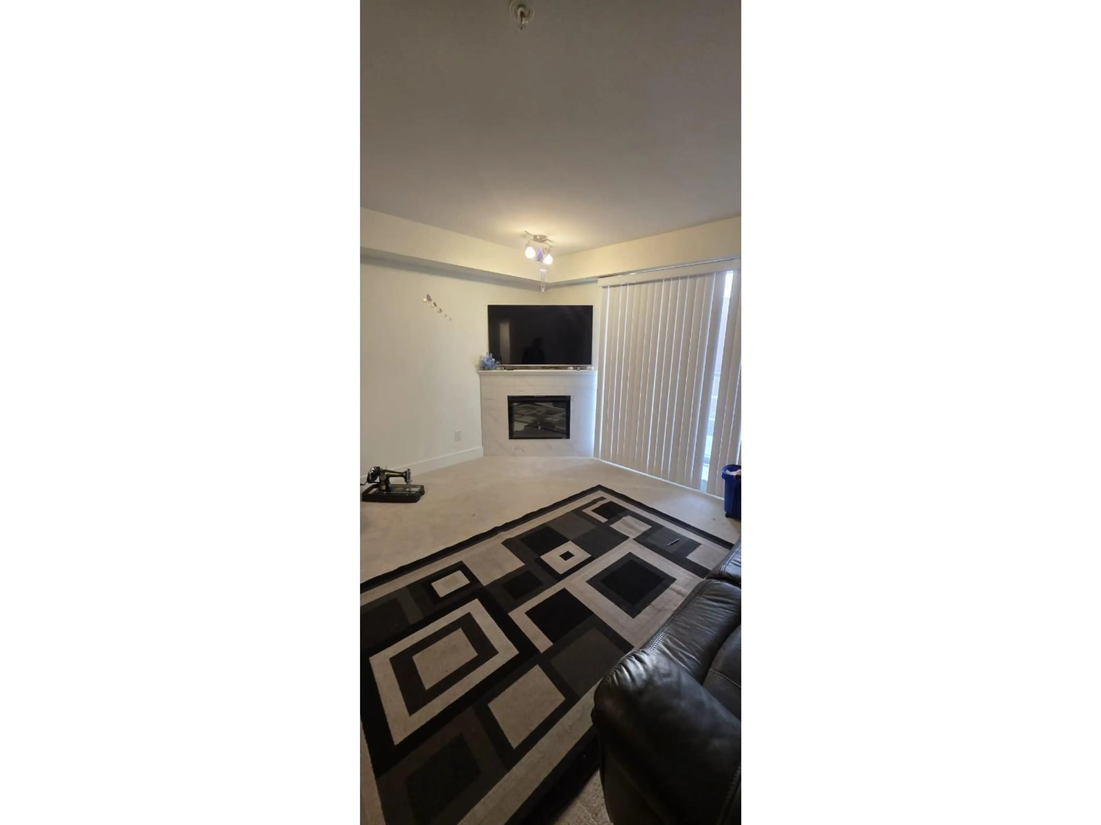 A pic of a room for 306 - 30515 CARDINAL AVENUE, Abbotsford British Columbia V2T0A8