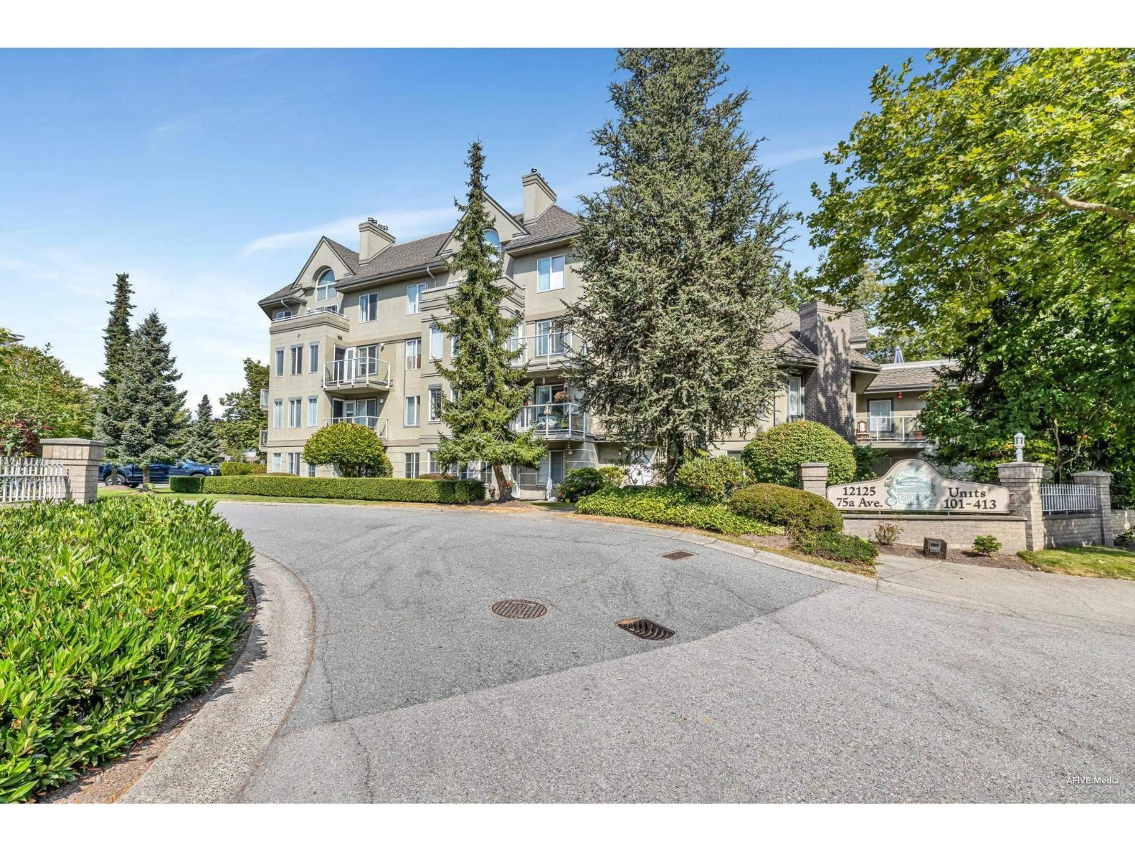 Unknown for 202 - 12125 75A AVENUE, Surrey British Columbia V3W1B9