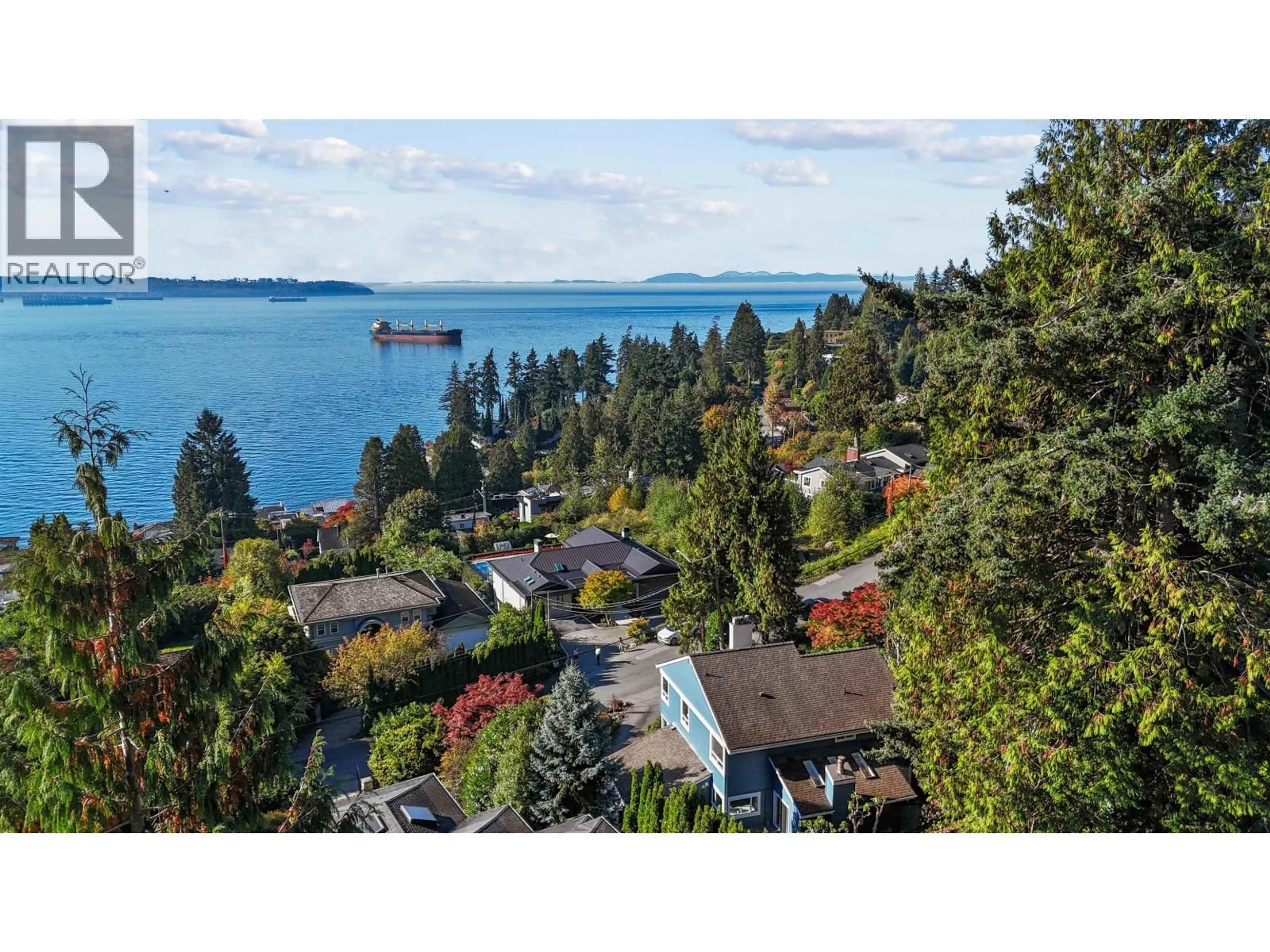 A pic from outside/outdoor area/front of a property/back of a property/a pic from drone, water/lake/river/ocean view for 3381 MATHERS AVENUE, West Vancouver British Columbia V7V2K6