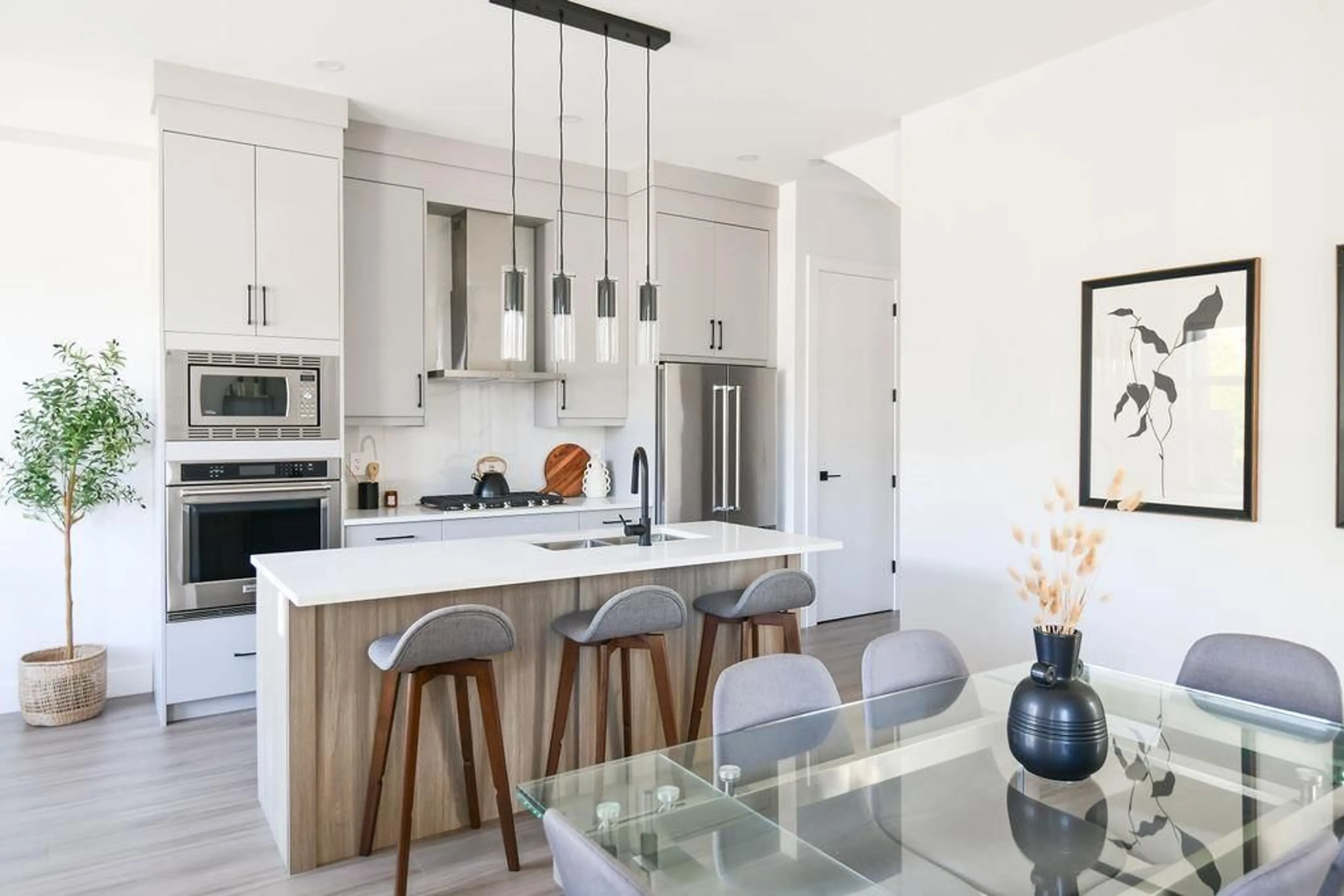Contemporary kitchen, unknown for 25 - 20645 68 AVENUE, Langley British Columbia V2Y3Z4
