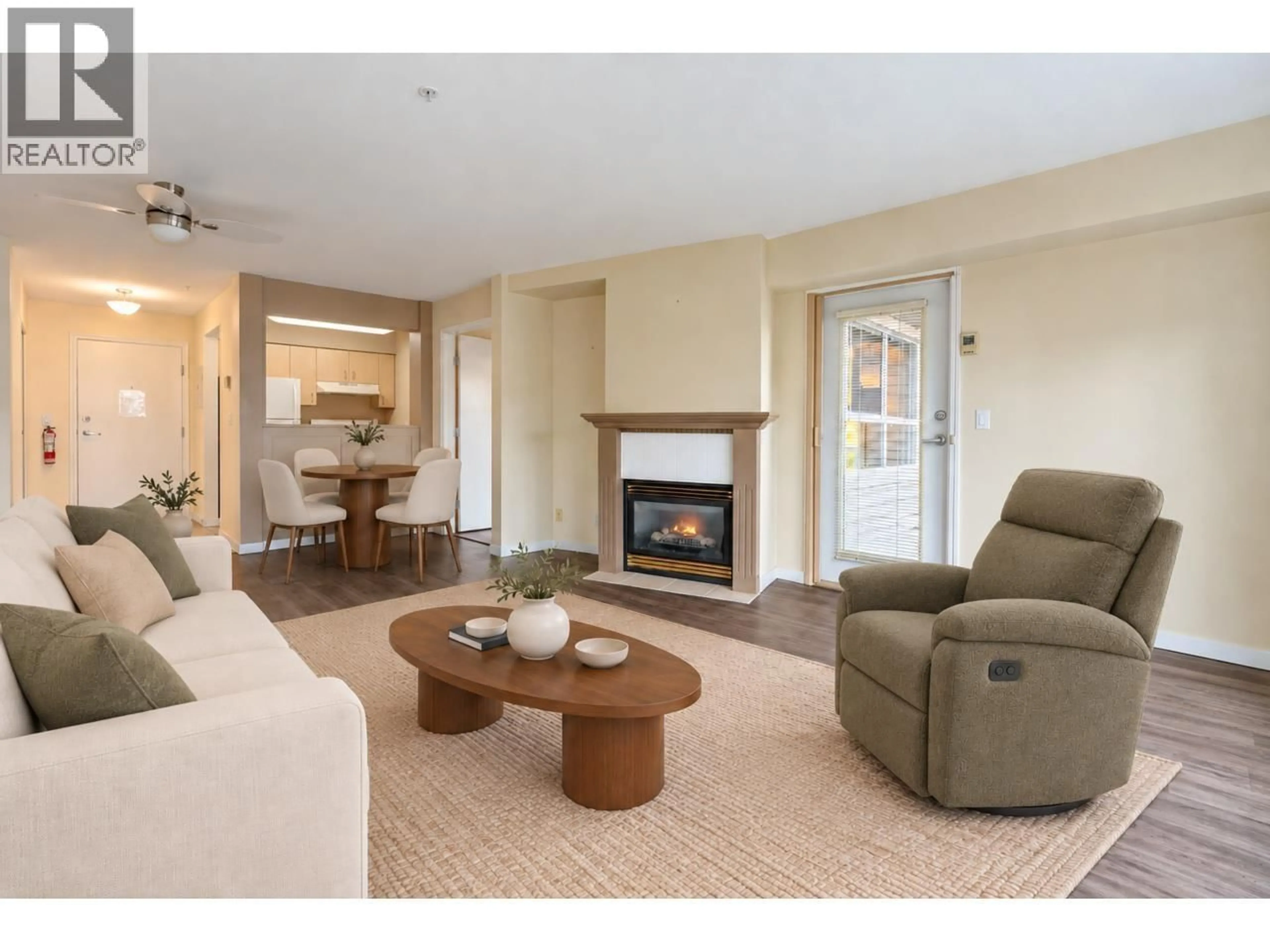 Living room with furniture, unknown for 311 - 2266 ATKINS AVENUE, Port Coquitlam British Columbia V3C6N5