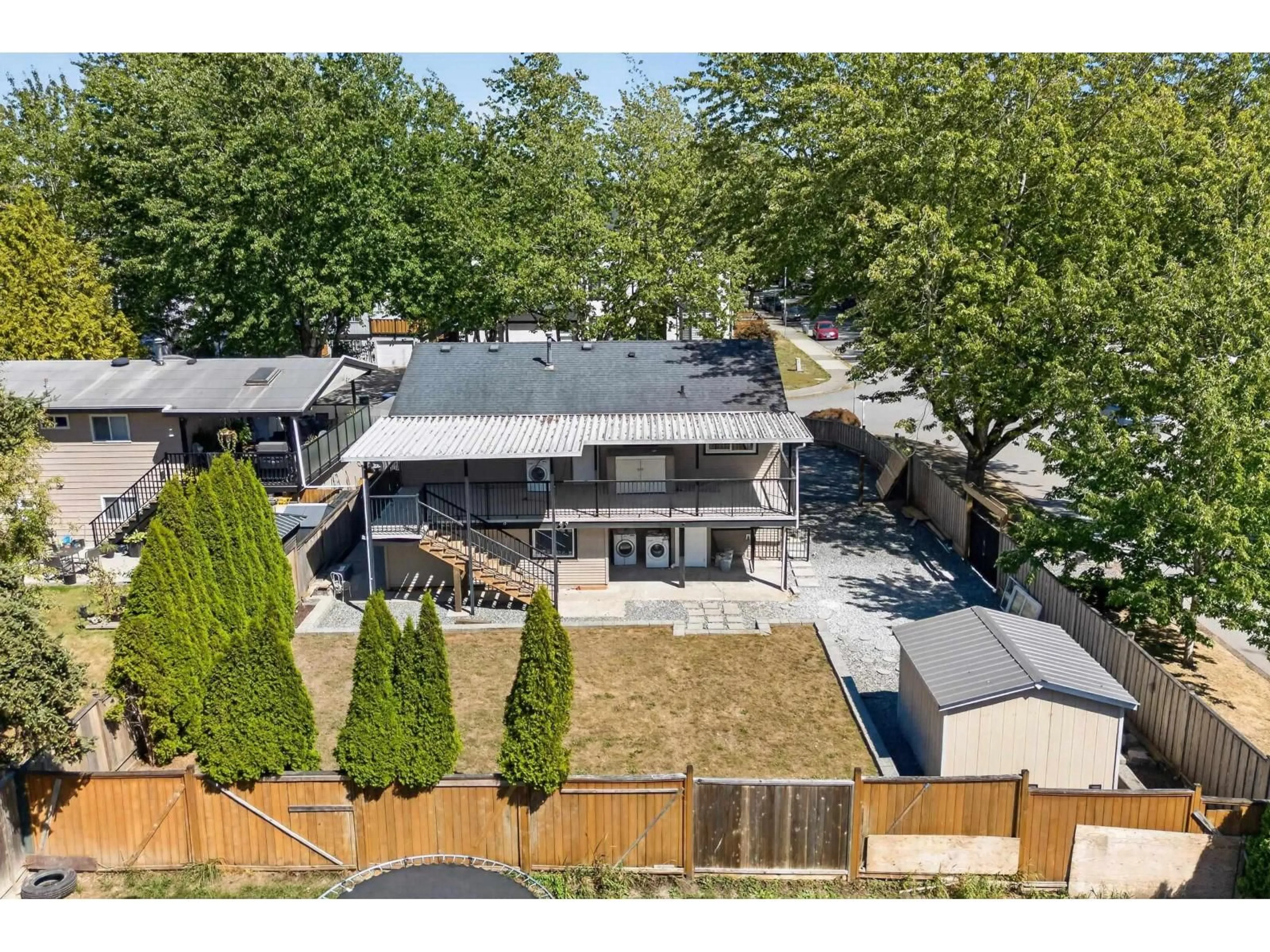 A pic from outside/outdoor area/front of a property/back of a property/a pic from drone, street for 6285 173A STREET, Surrey British Columbia V3S5J8