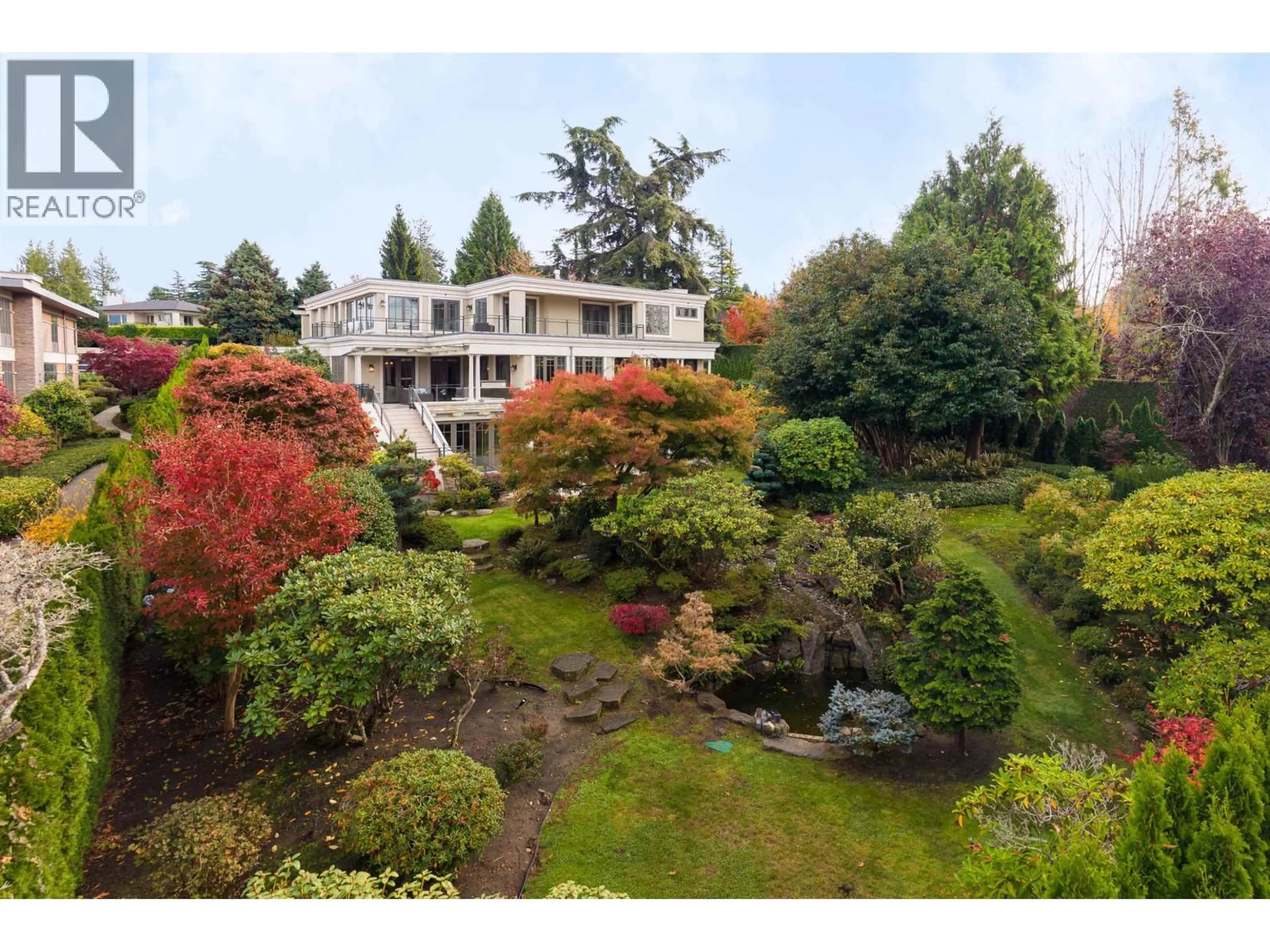 A pic from outside/outdoor area/front of a property/back of a property/a pic from drone, water/lake/river/ocean view for 5795 NEWTON WYND, Vancouver British Columbia V6T1H6