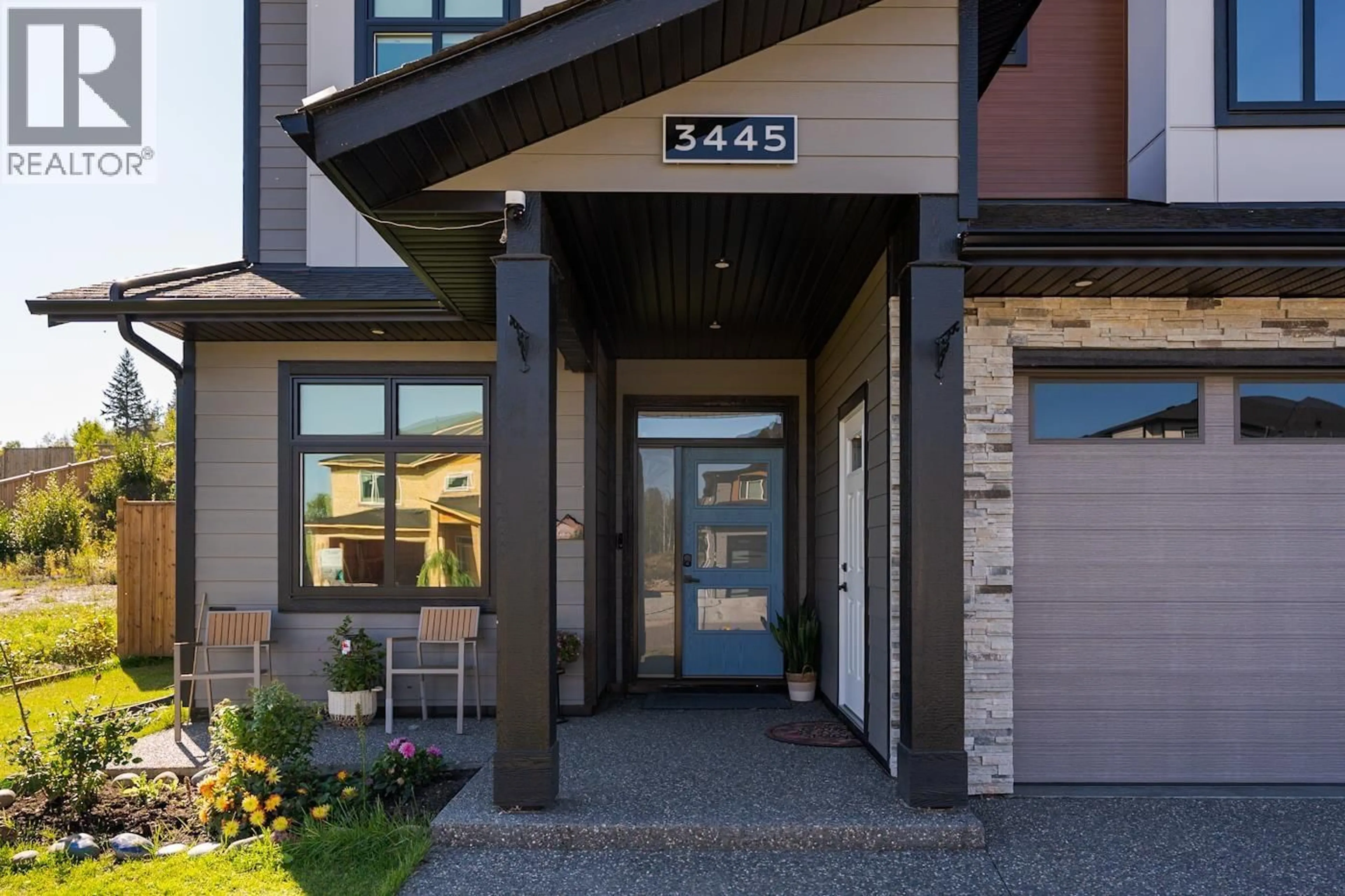 Indoor entryway for 3445 MUNRO WAY, Prince George British Columbia V2N0K1