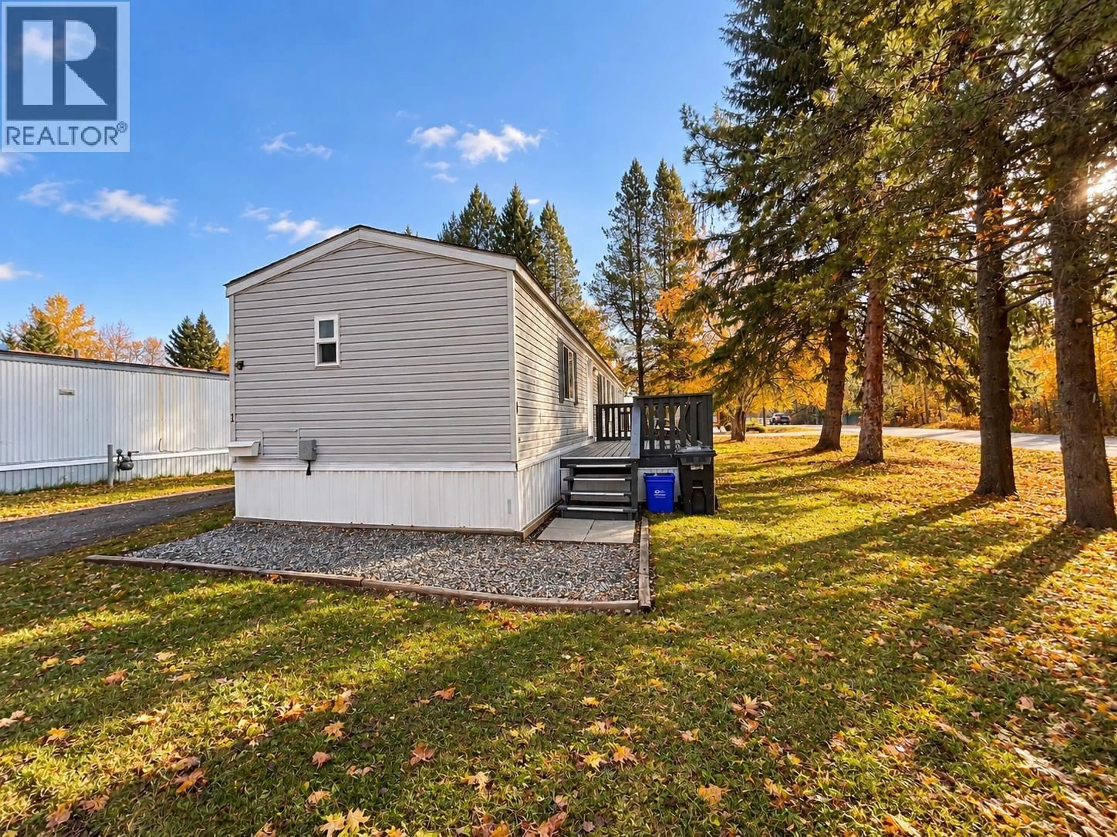 Home with vinyl exterior material, unknown for 1 - 2288 GASSOFF ROAD, Quesnel British Columbia V2J4E6