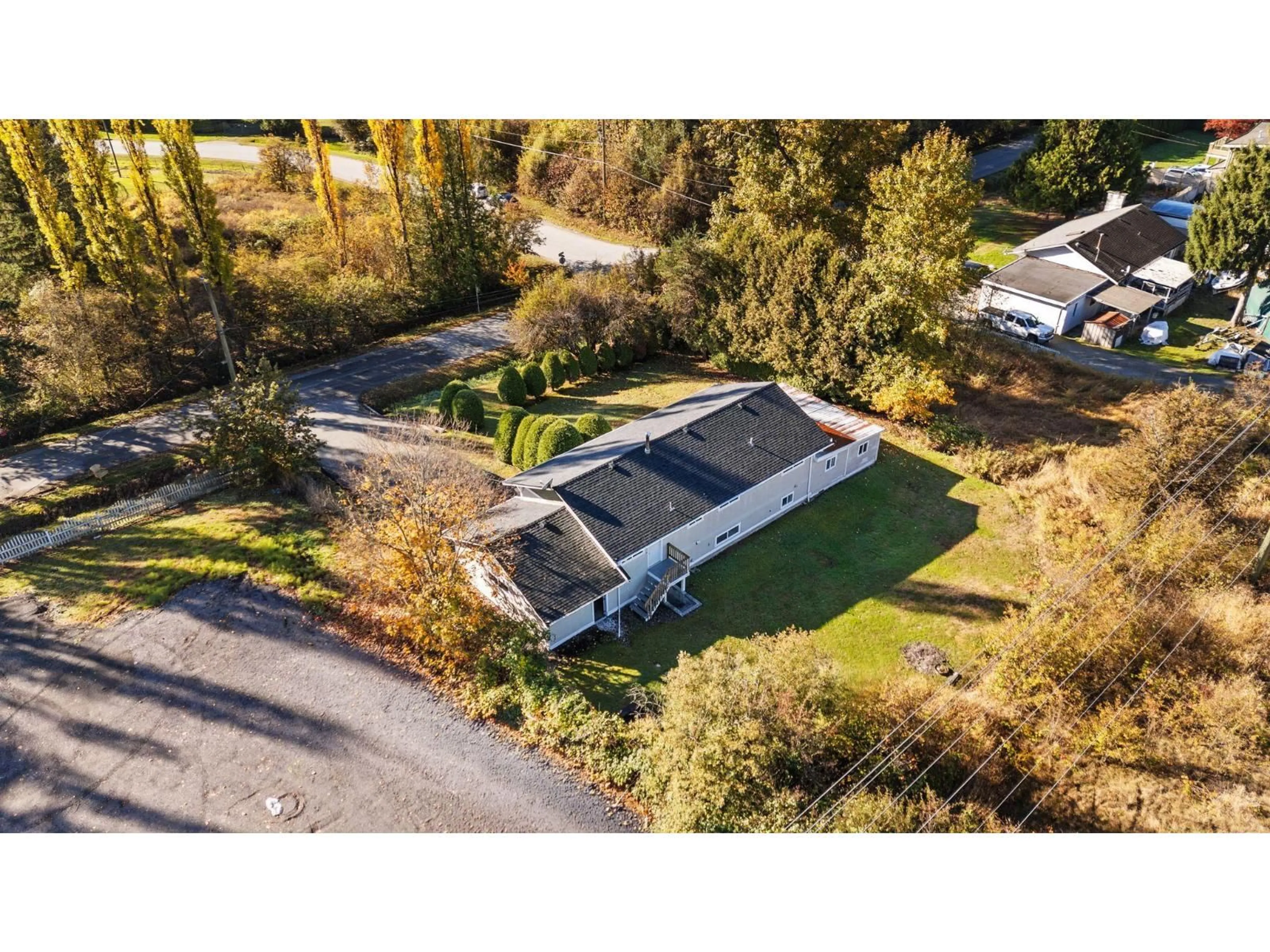 A pic from outside/outdoor area/front of a property/back of a property/a pic from drone, street for 16925 94A AVENUE, Surrey British Columbia V4N6H2