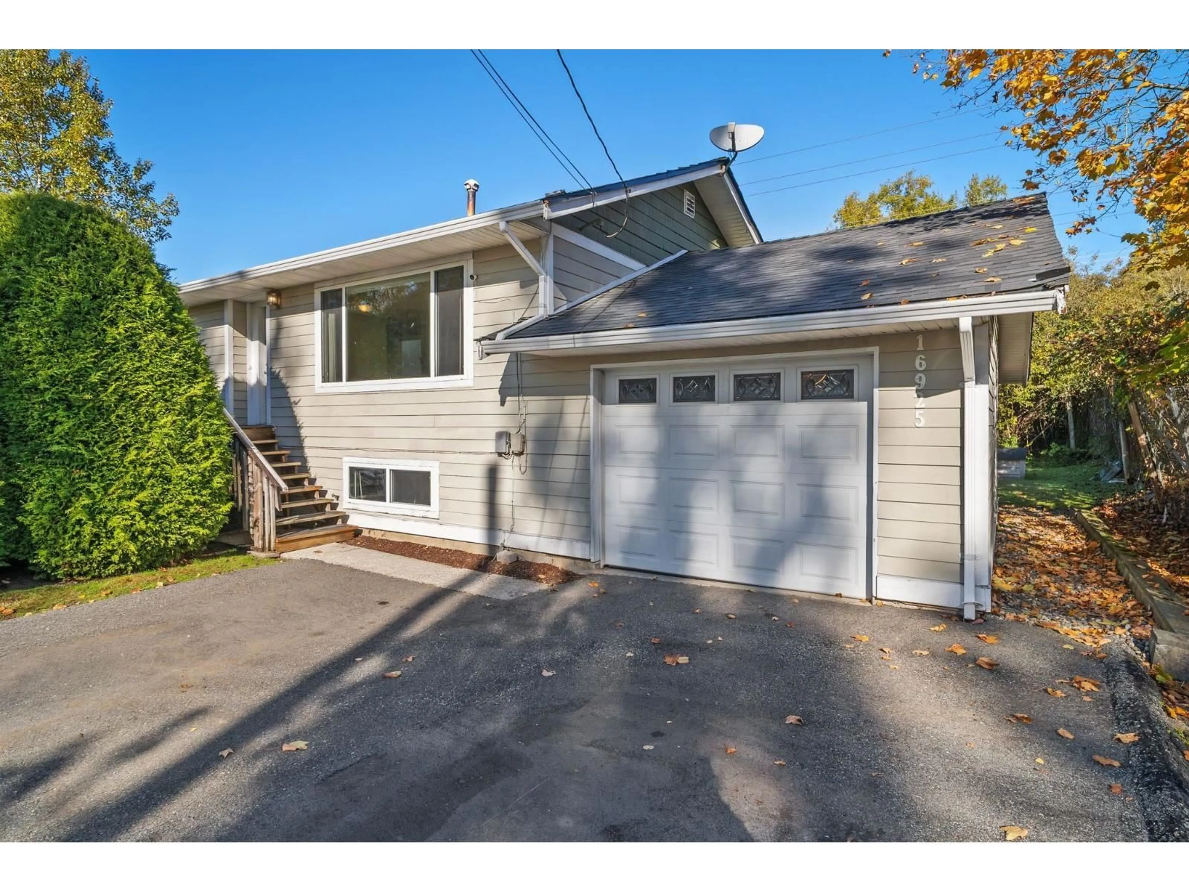 Unknown for 16925 94A AVENUE, Surrey British Columbia V4N6H2