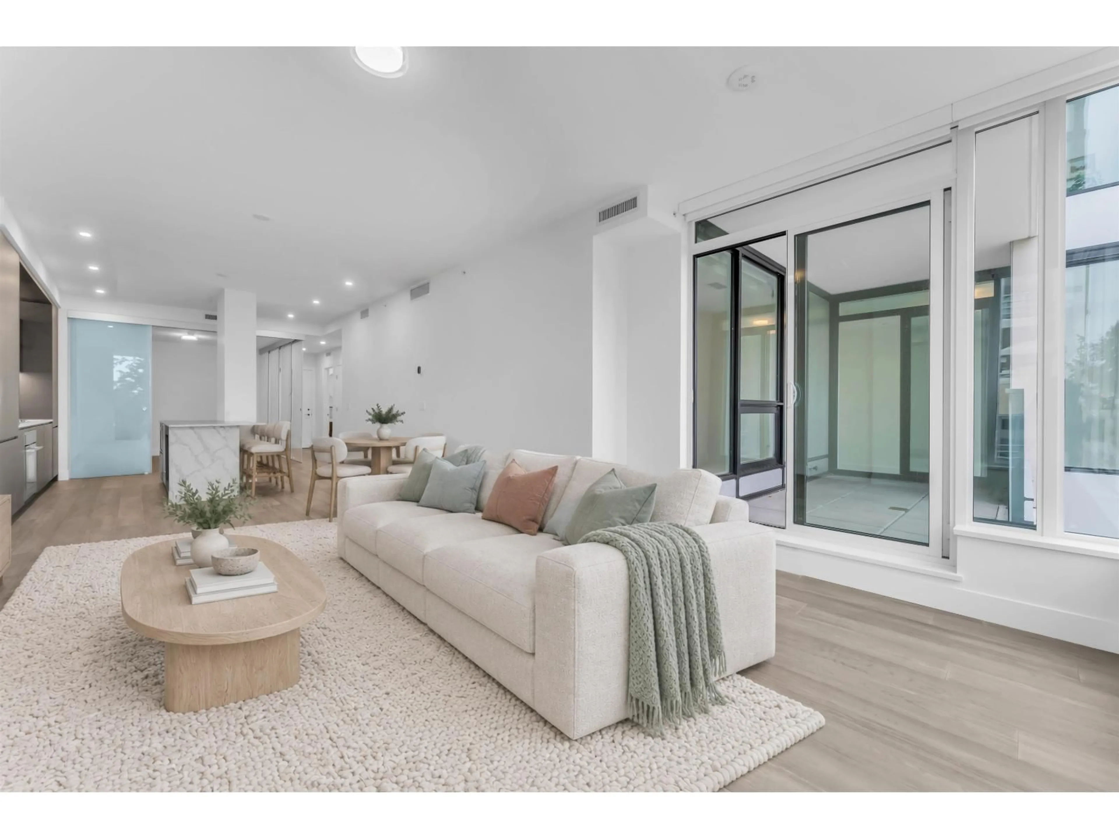 Living room with furniture, unknown for 211 - 1342 JOHNSTON ROAD, White Rock British Columbia V4B0C7