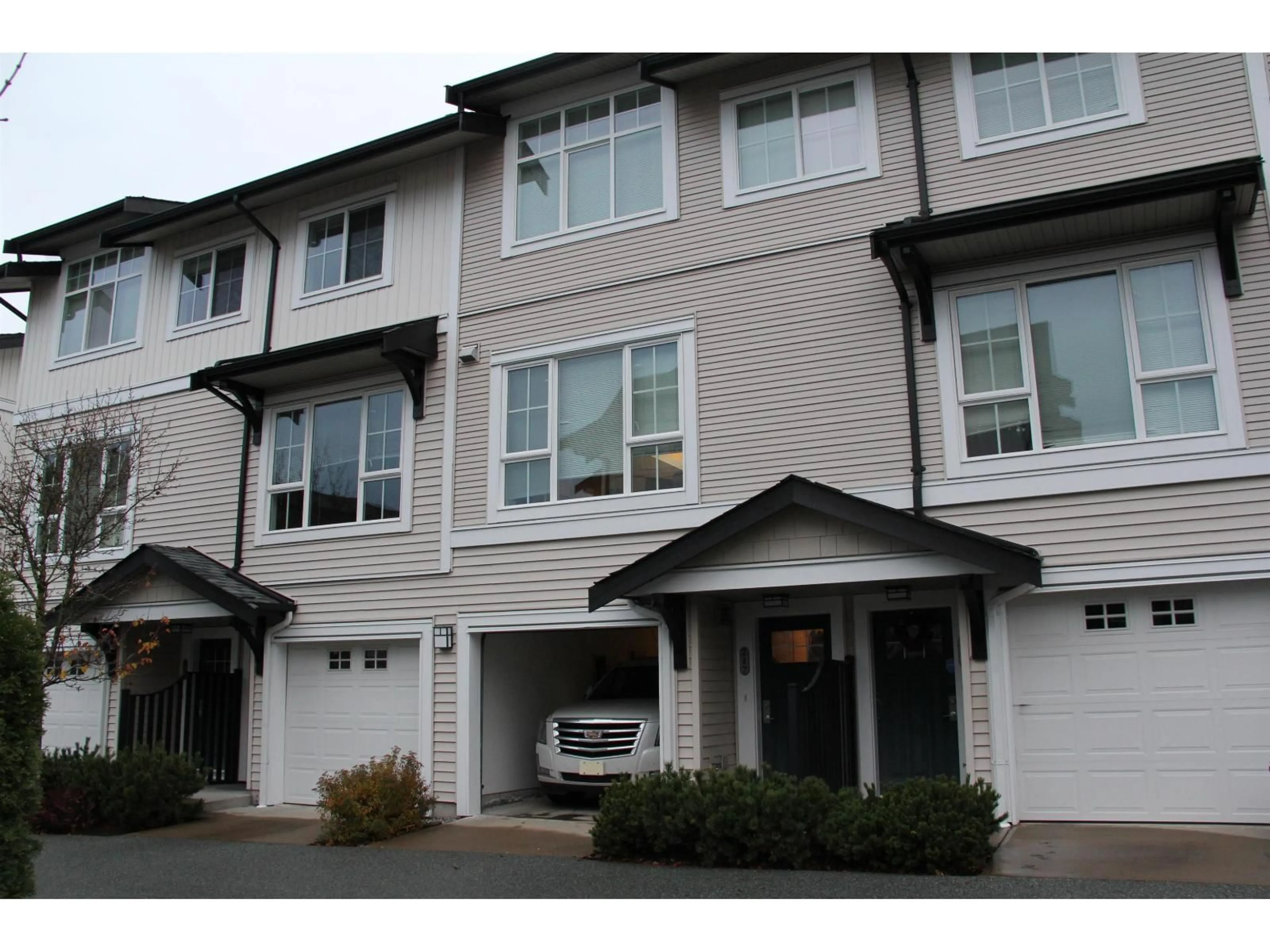 Home with vinyl exterior material, street for 217 - 2450 161A STREET, Surrey British Columbia V3Z8K4