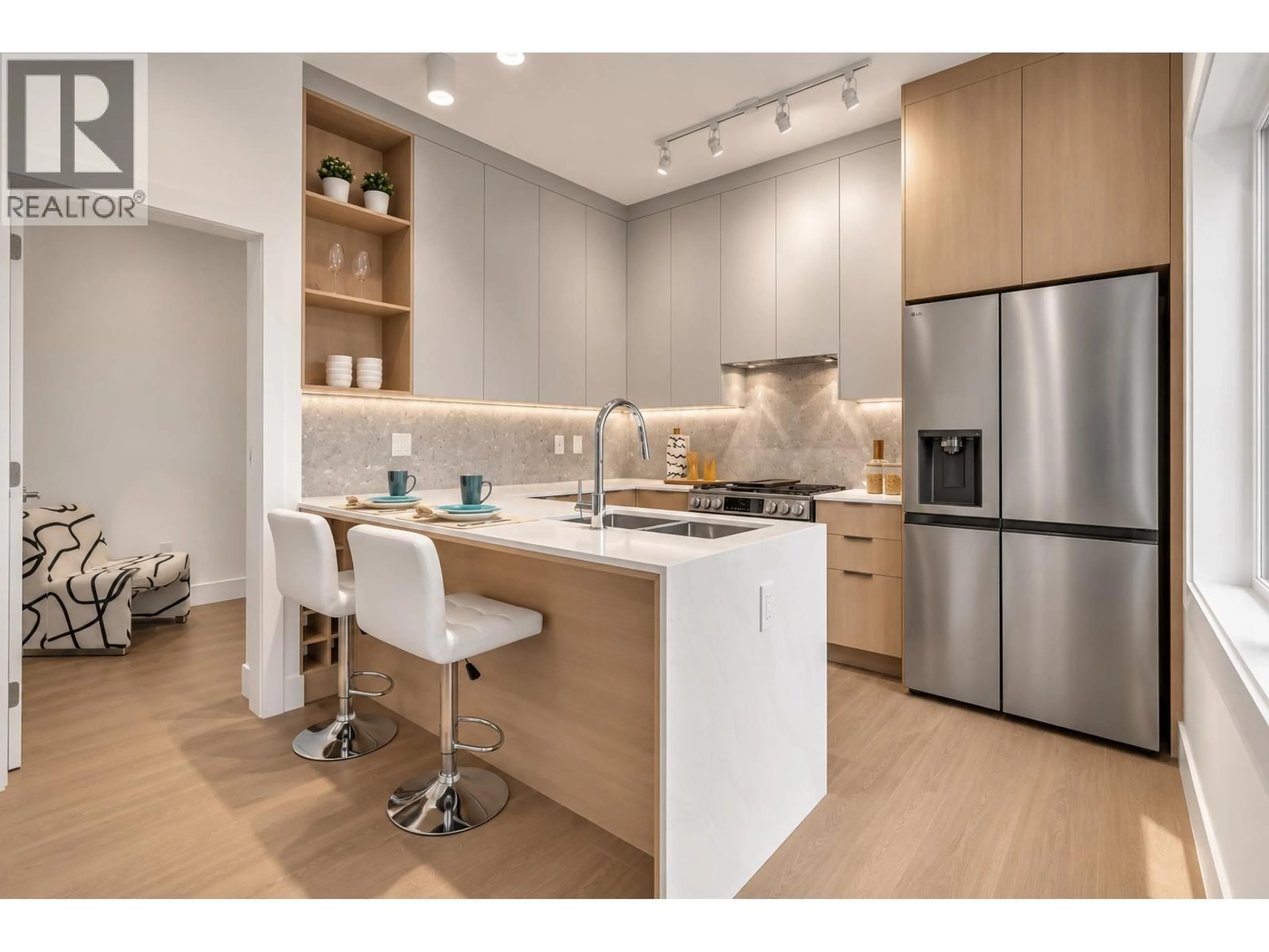 Open concept kitchen, unknown for 3 - 3391 PRICE STREET, Vancouver British Columbia V5R5P8