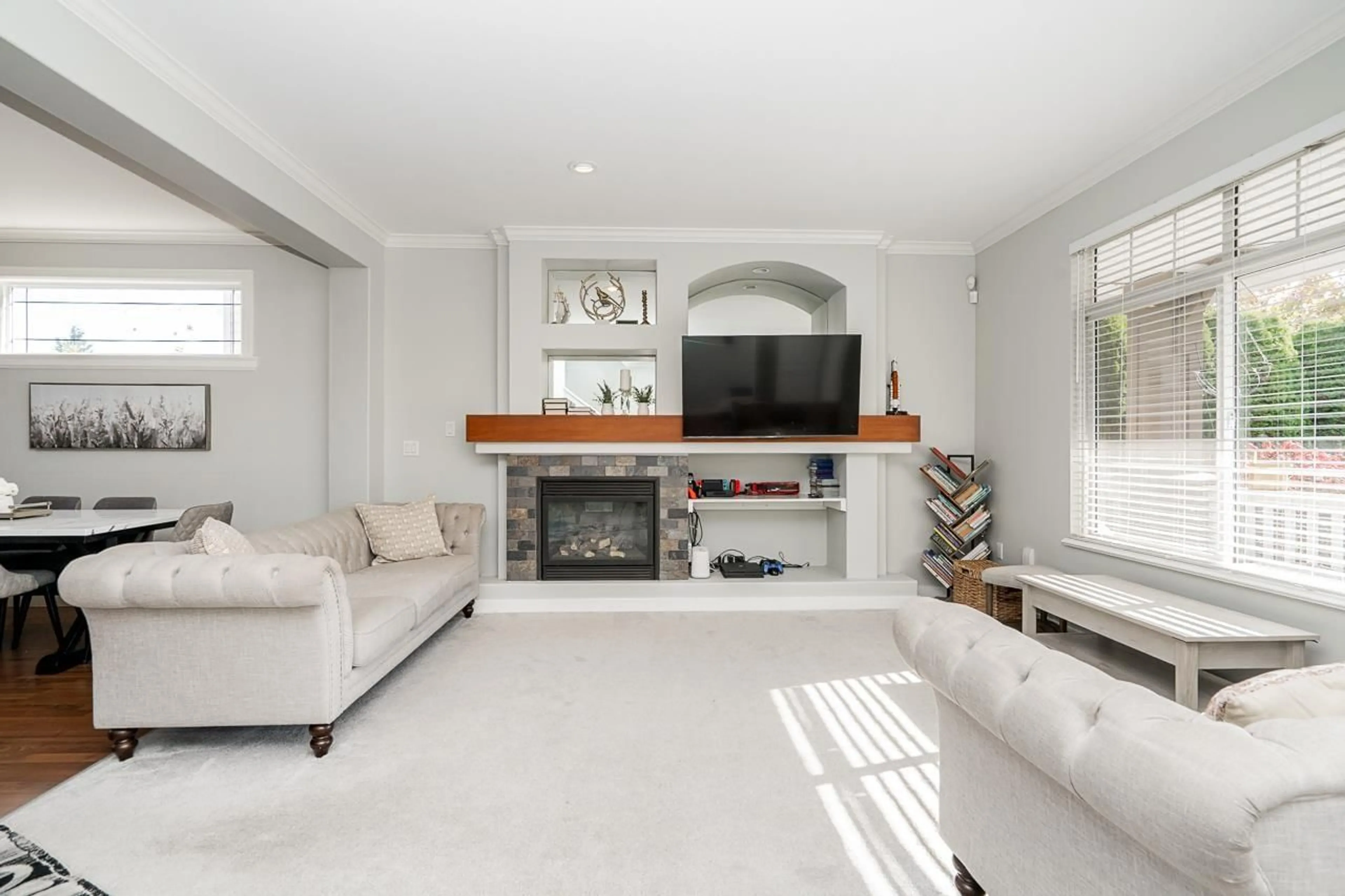Living room with furniture, unknown for 15139 61A AVENUE, Surrey British Columbia V3S5J7