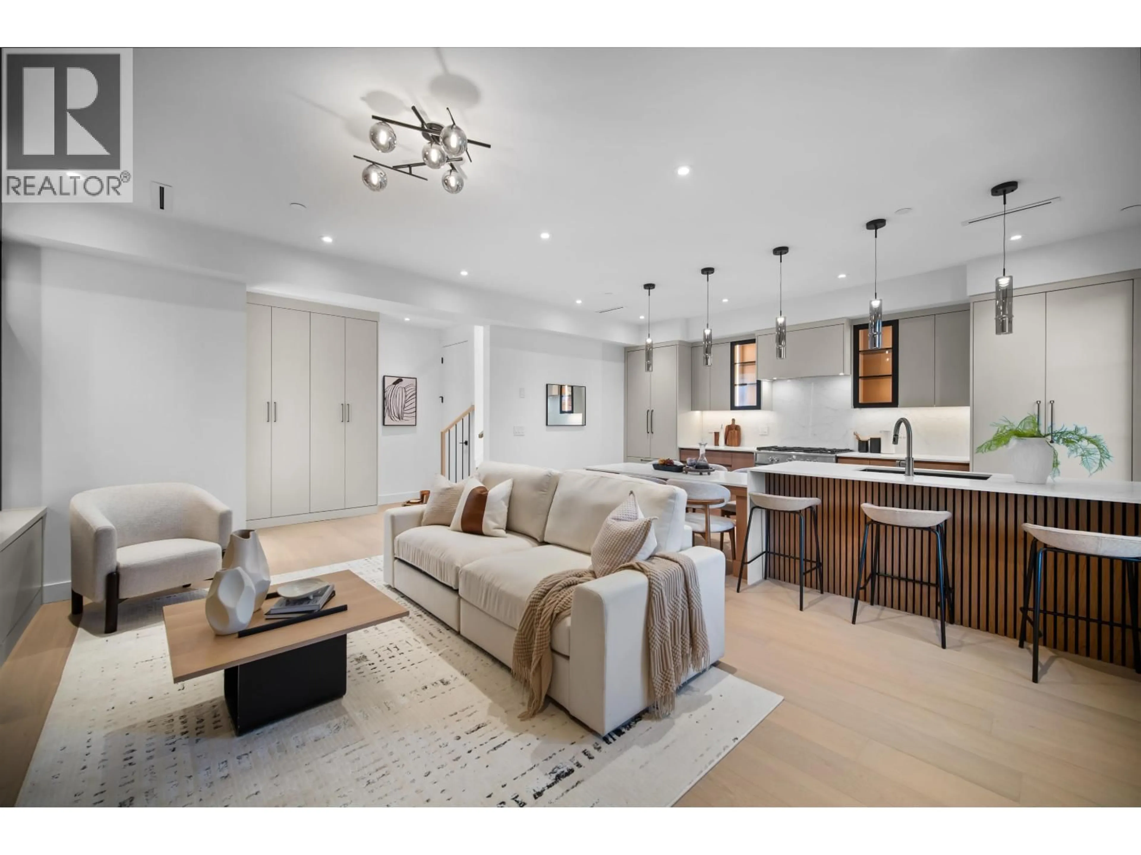 Open concept kitchen, unknown for 1 - 6879 QUEBEC STREET, Vancouver British Columbia V5X3G3
