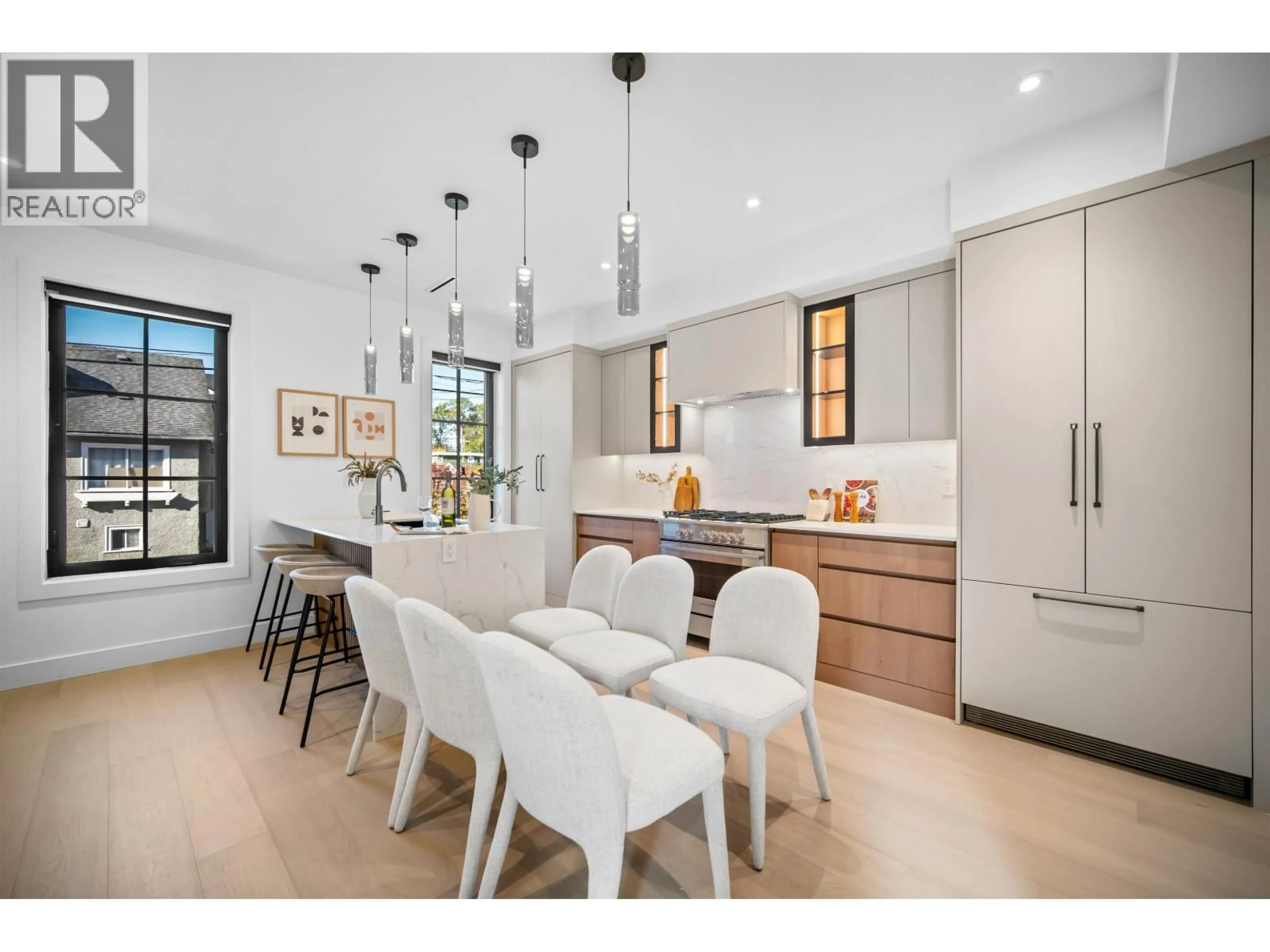 Open concept kitchen, unknown for 2 - 6879 QUEBEC STREET, Vancouver British Columbia V5X3G3