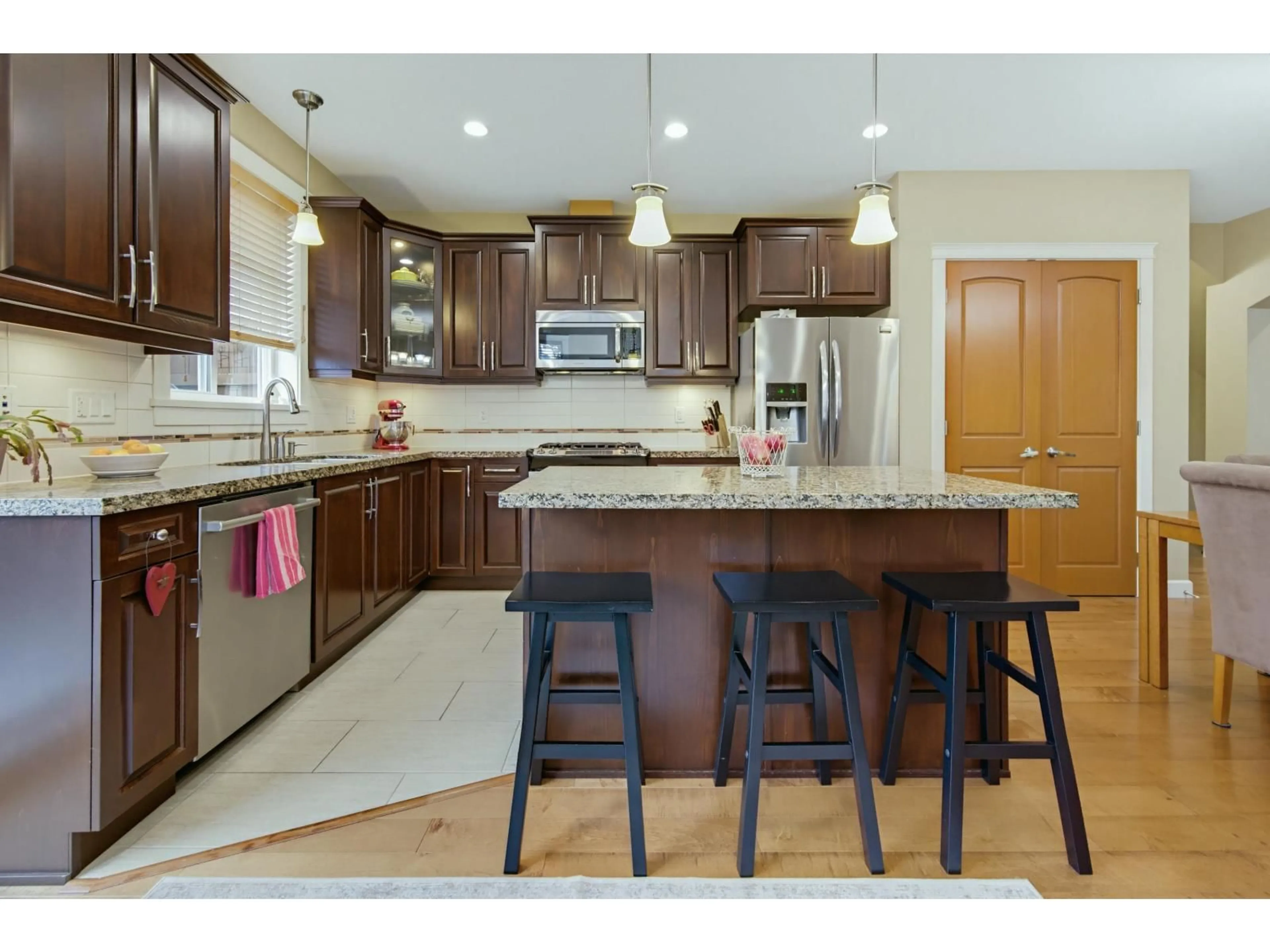 Open concept kitchen, unknown for 110 - 8068 207 STREET, Langley British Columbia V2Y0M9