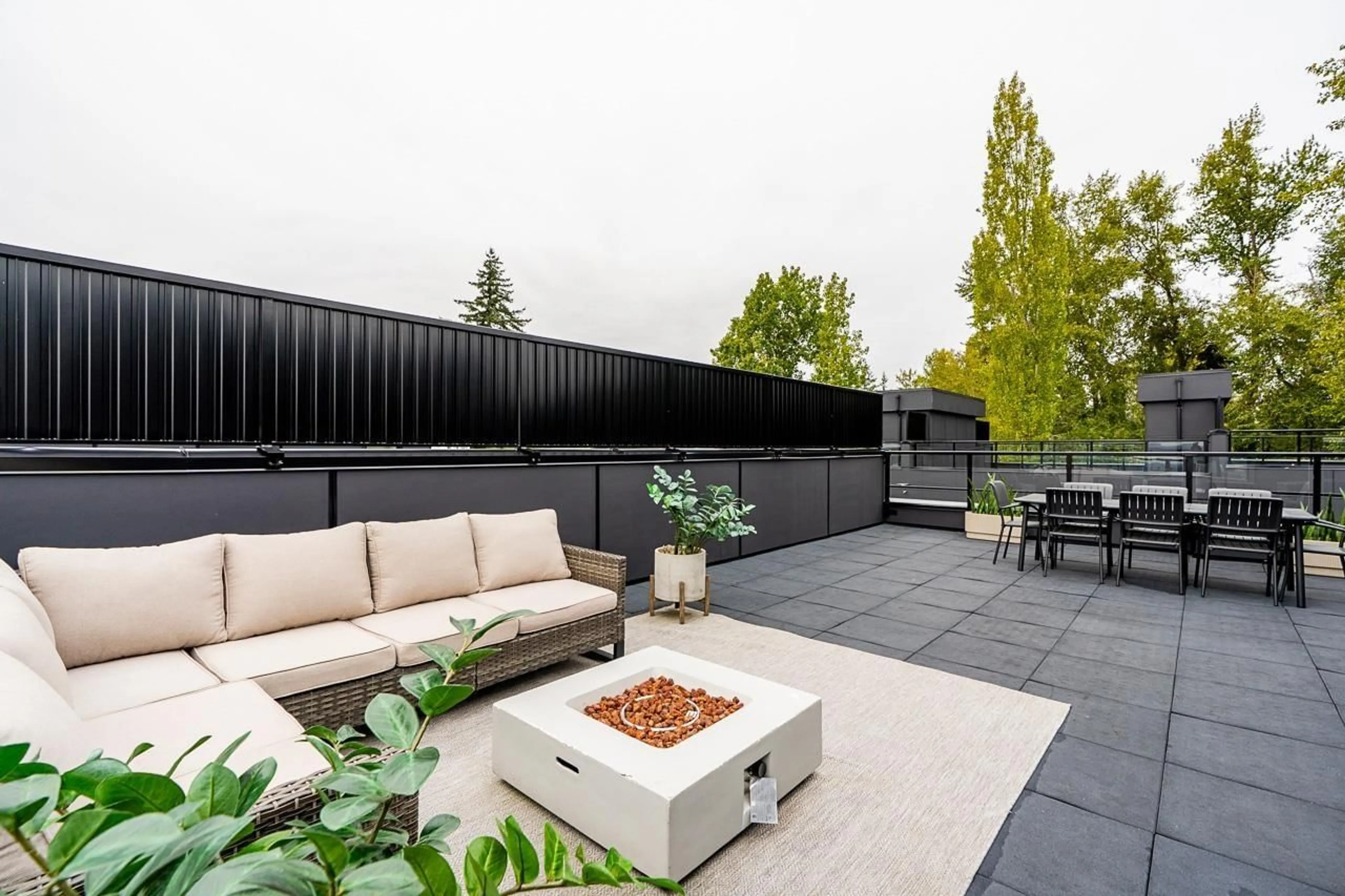 Patio, mountain view for 40 - 20335 70A AVENUE, Langley British Columbia V2Y1S8