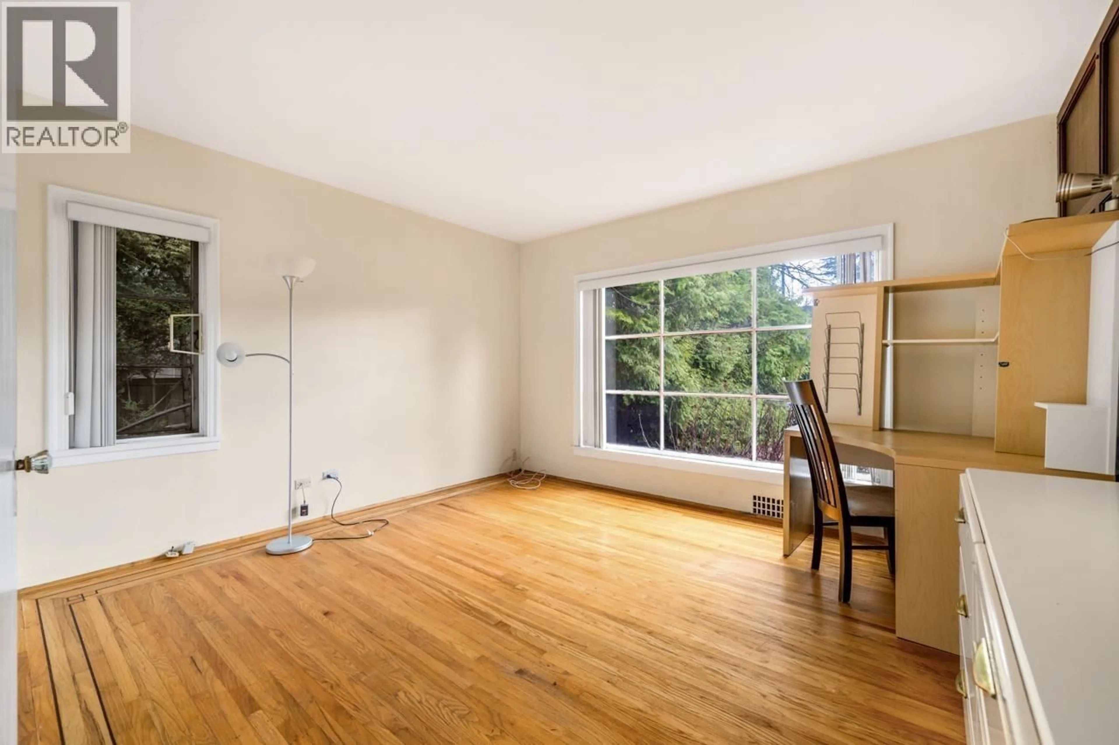 A pic of a room for 1441 49TH AVENUE, Vancouver British Columbia V6M2R4