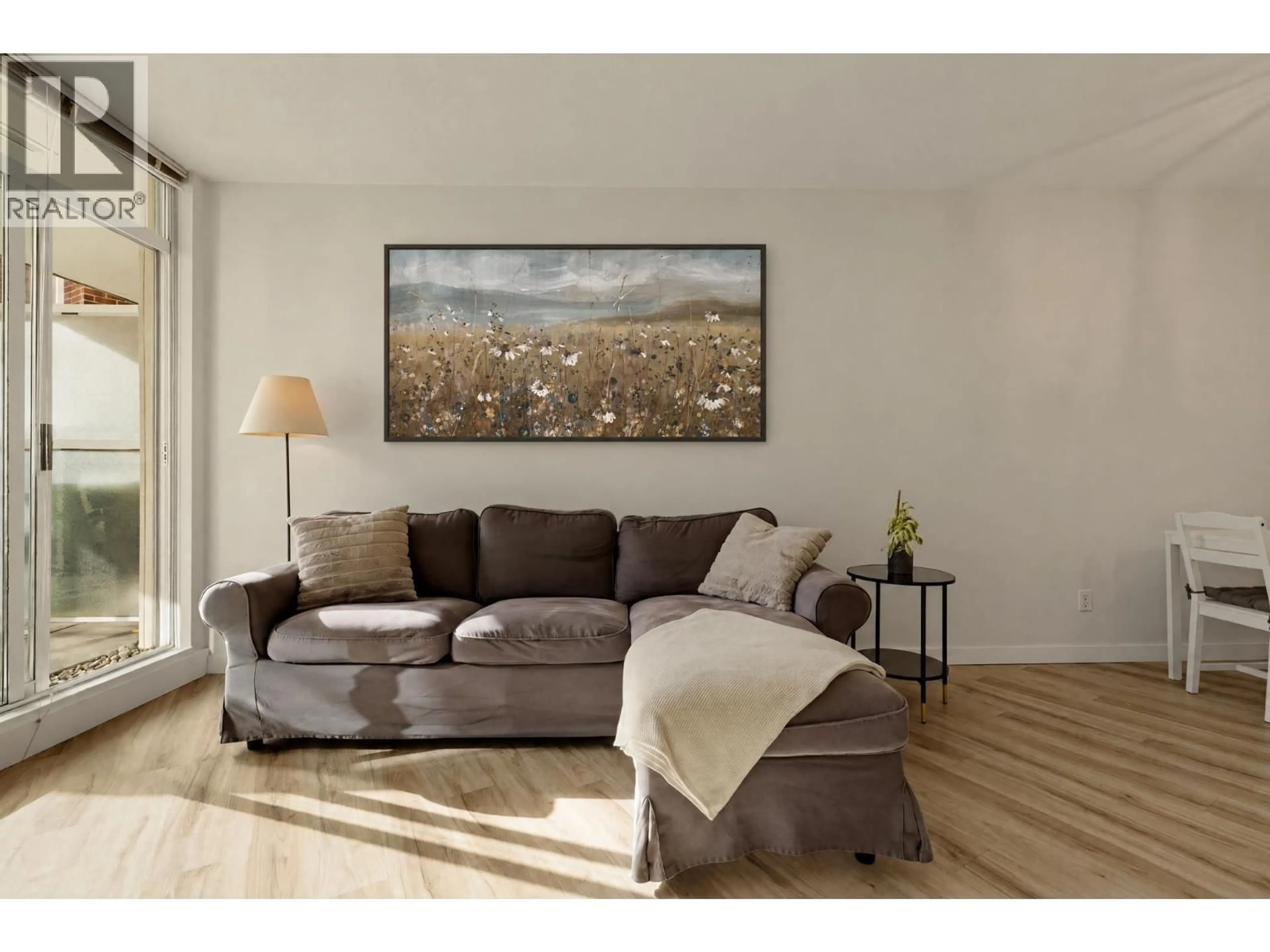 Living room with furniture, unknown for 321 - 4028 KNIGHT STREET, Vancouver British Columbia V5N5Y8