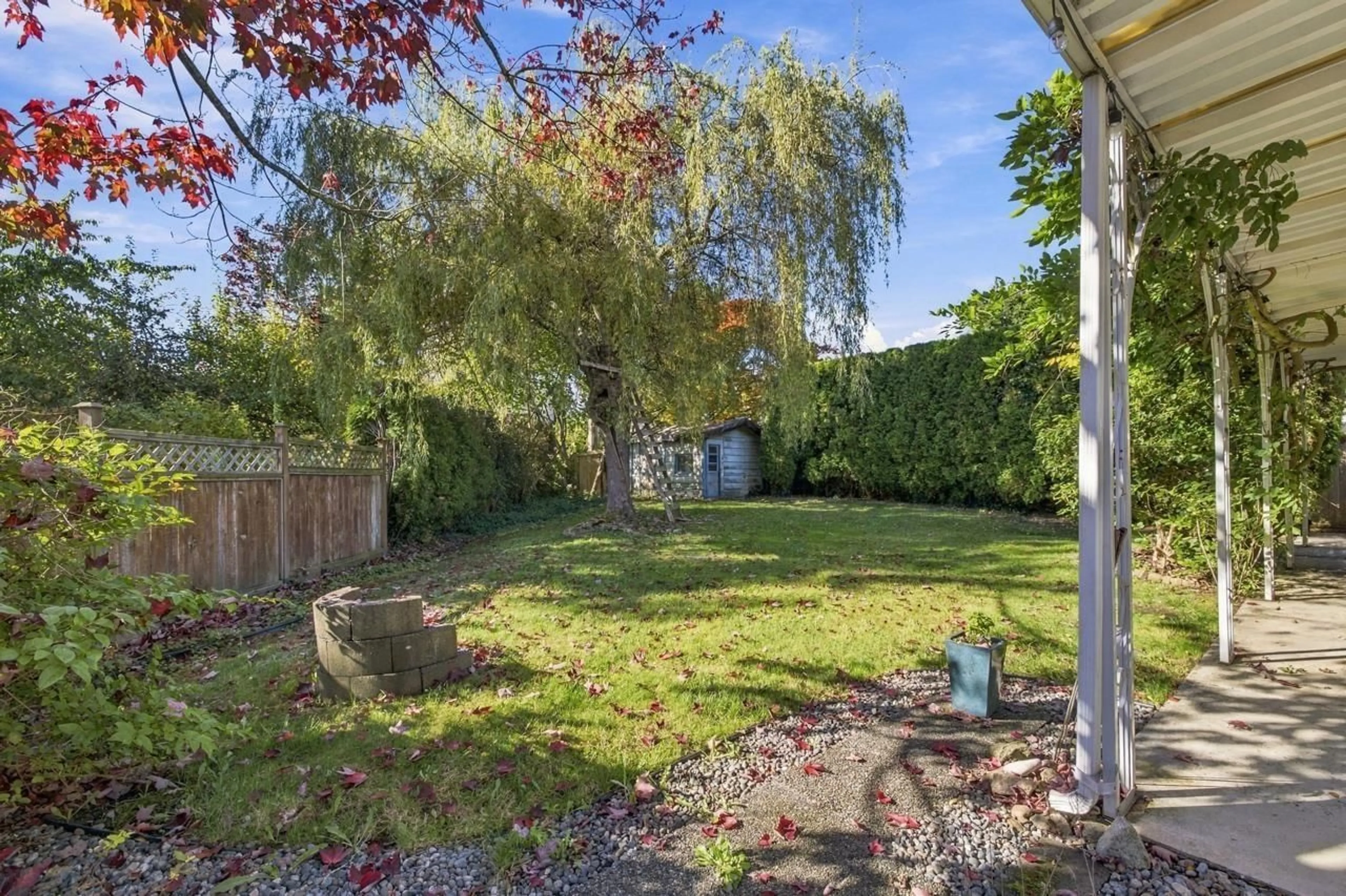 Patio, unknown for 2161 153A STREET, Surrey British Columbia V4A5Y1