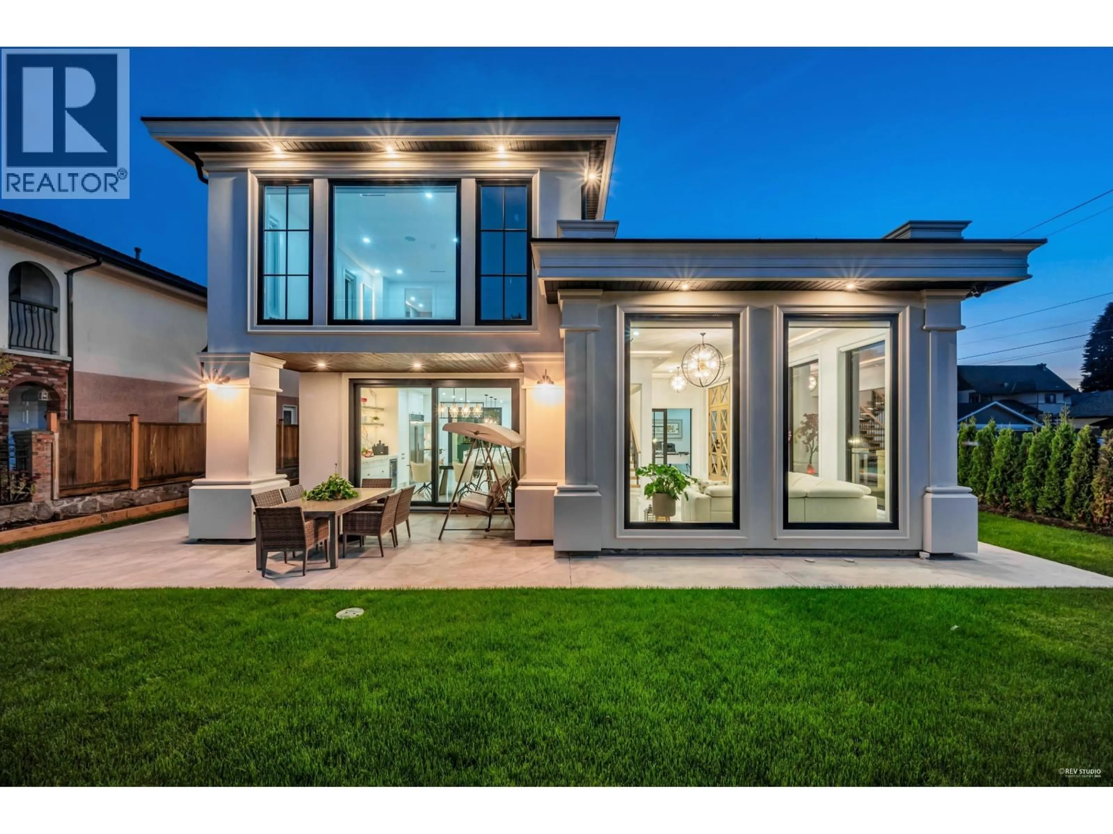 Unknown for 1390 SUTHERLAND AVENUE, North Vancouver British Columbia V7L4B2