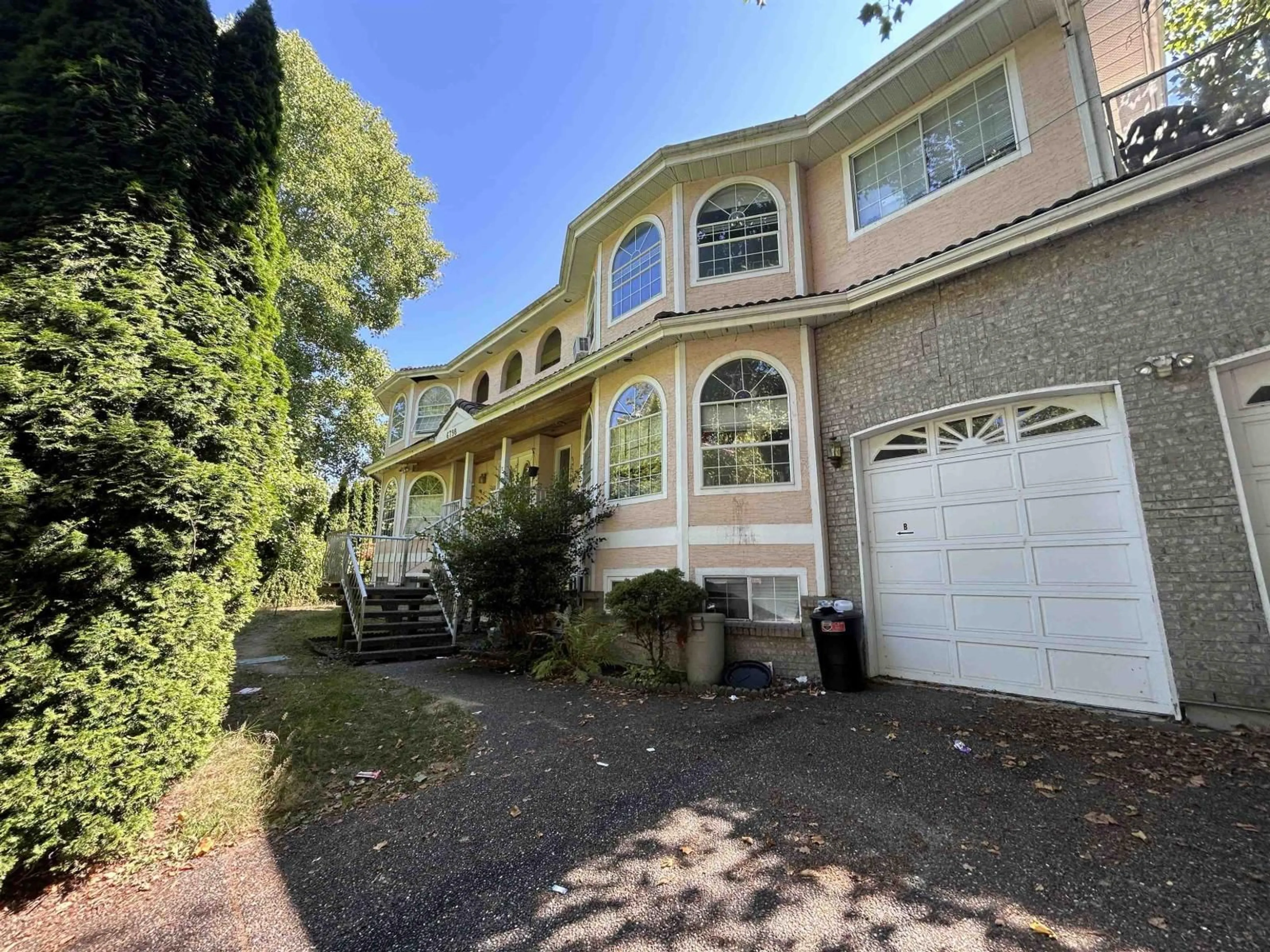 Home with vinyl exterior material, street for 6798 NICHOLSON ROAD, Delta British Columbia V4E3M5