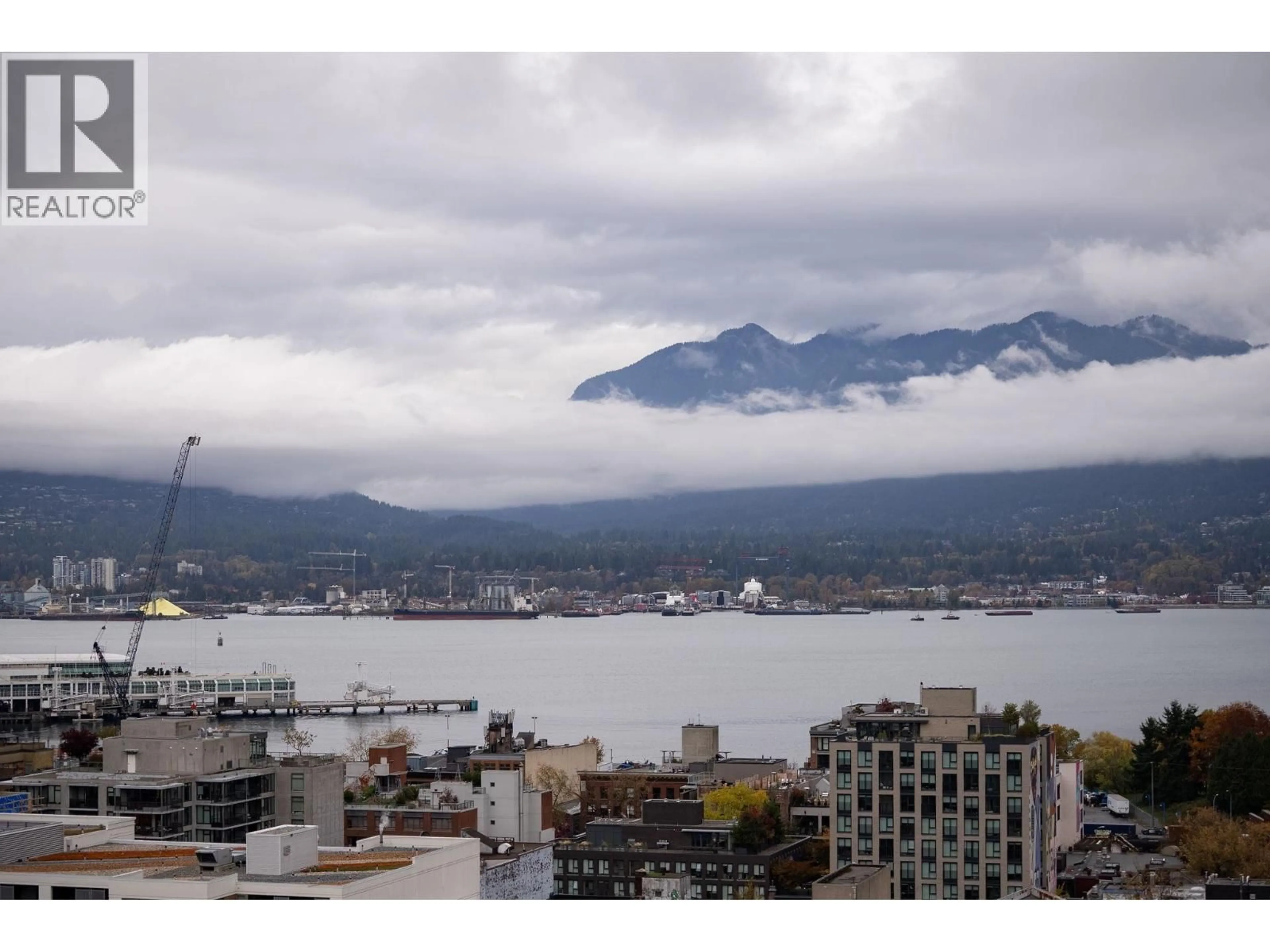 Blurry image for 550 TAYLOR STREET, Vancouver British Columbia V6B1R1