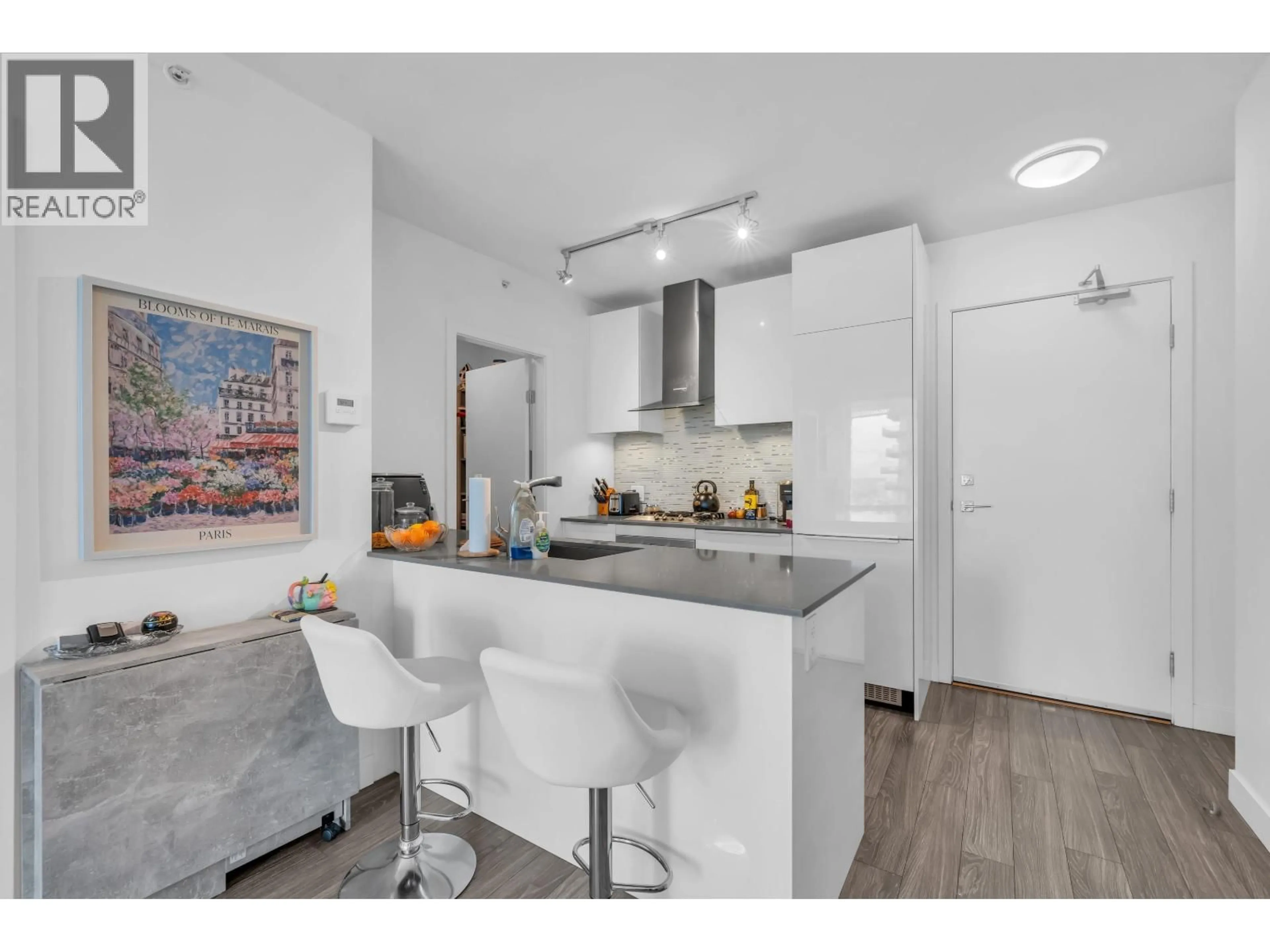 Open concept kitchen, unknown for 3007 - 1283 HOWE STREET, Vancouver British Columbia V6Z0E3