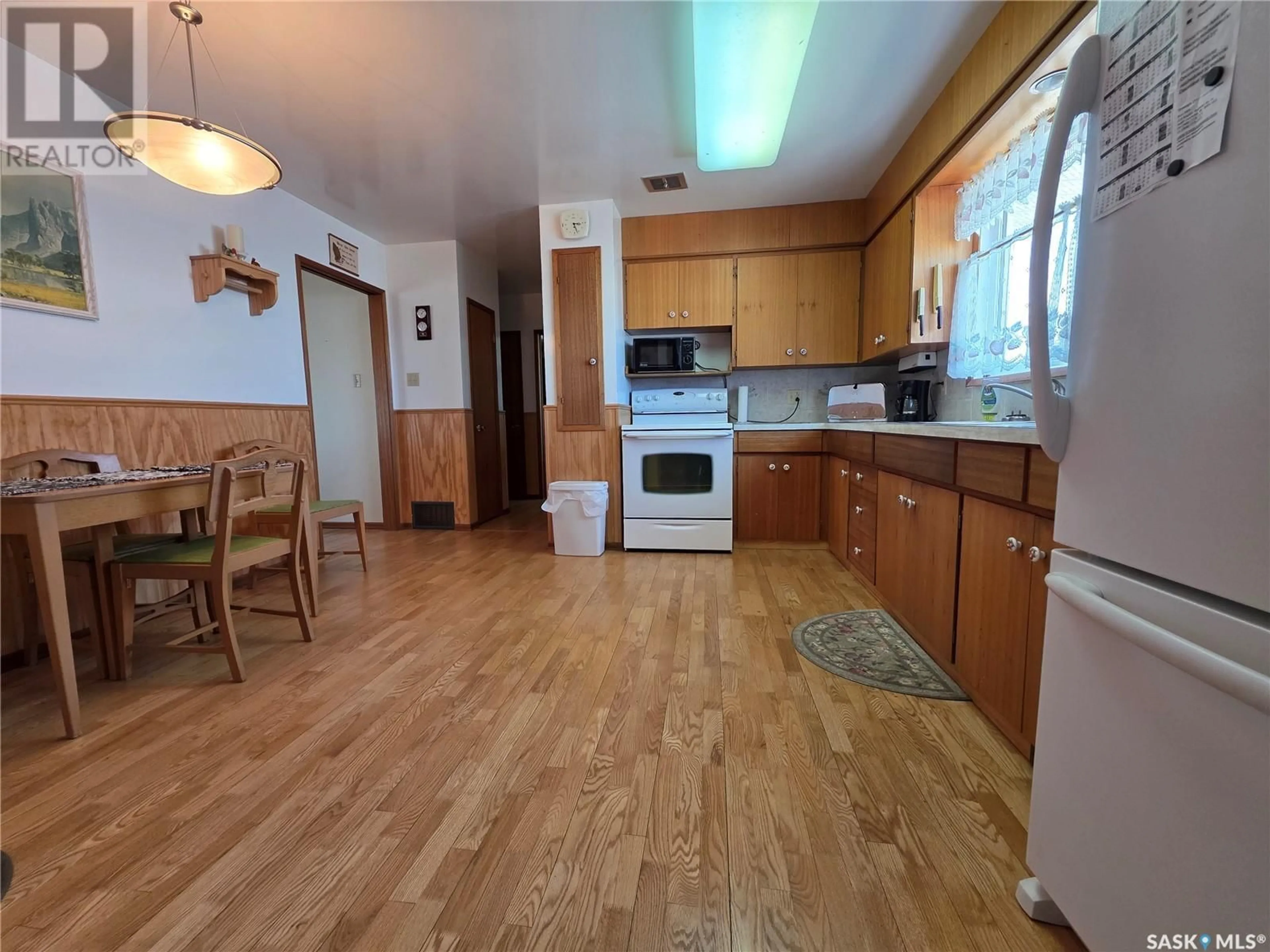 A pic of a room for 302 HERBERT AVENUE, Herbert Saskatchewan S0H2A0
