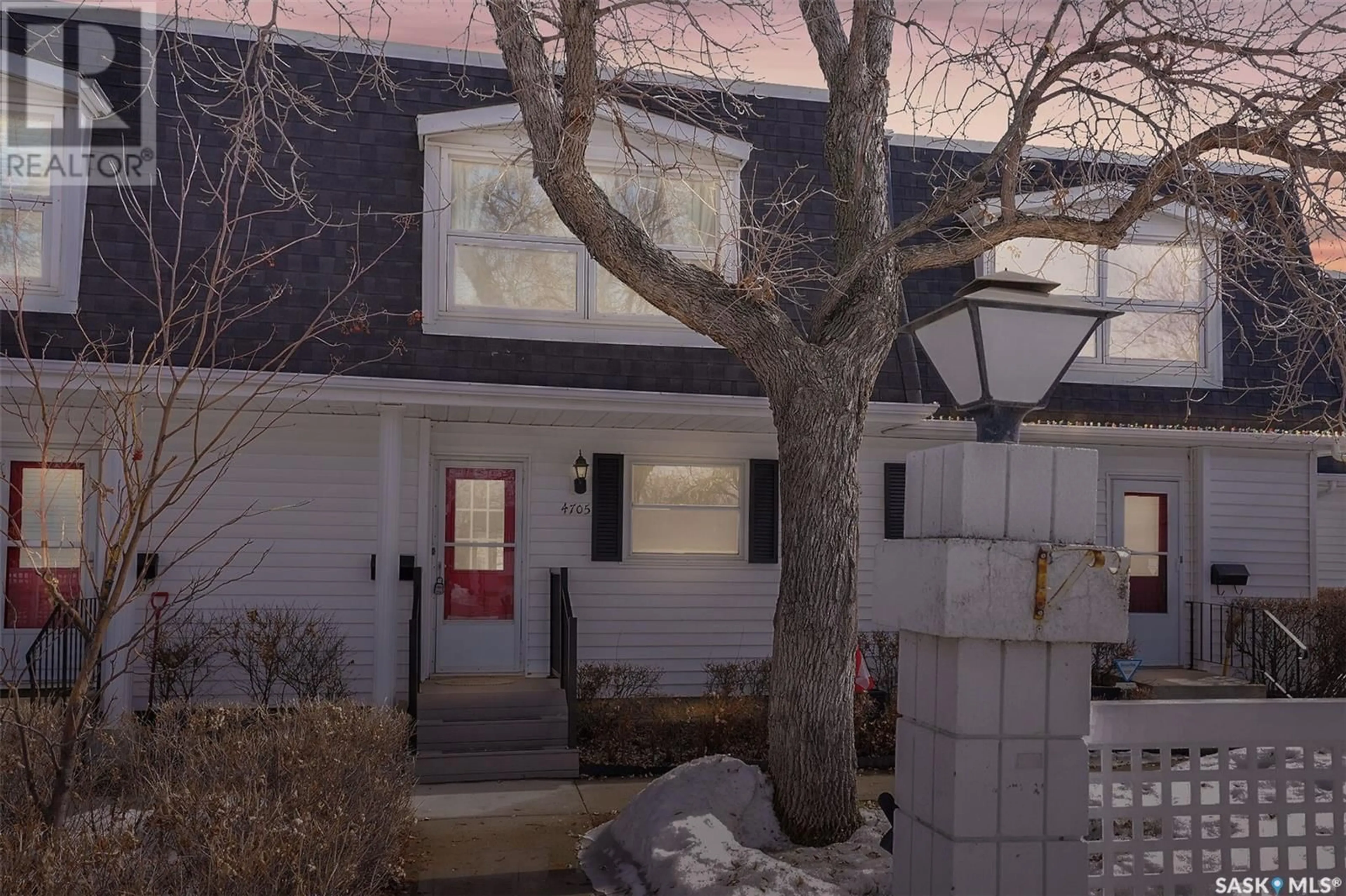 Unknown for 4705 PASQUA STREET, Regina Saskatchewan S4S6N7