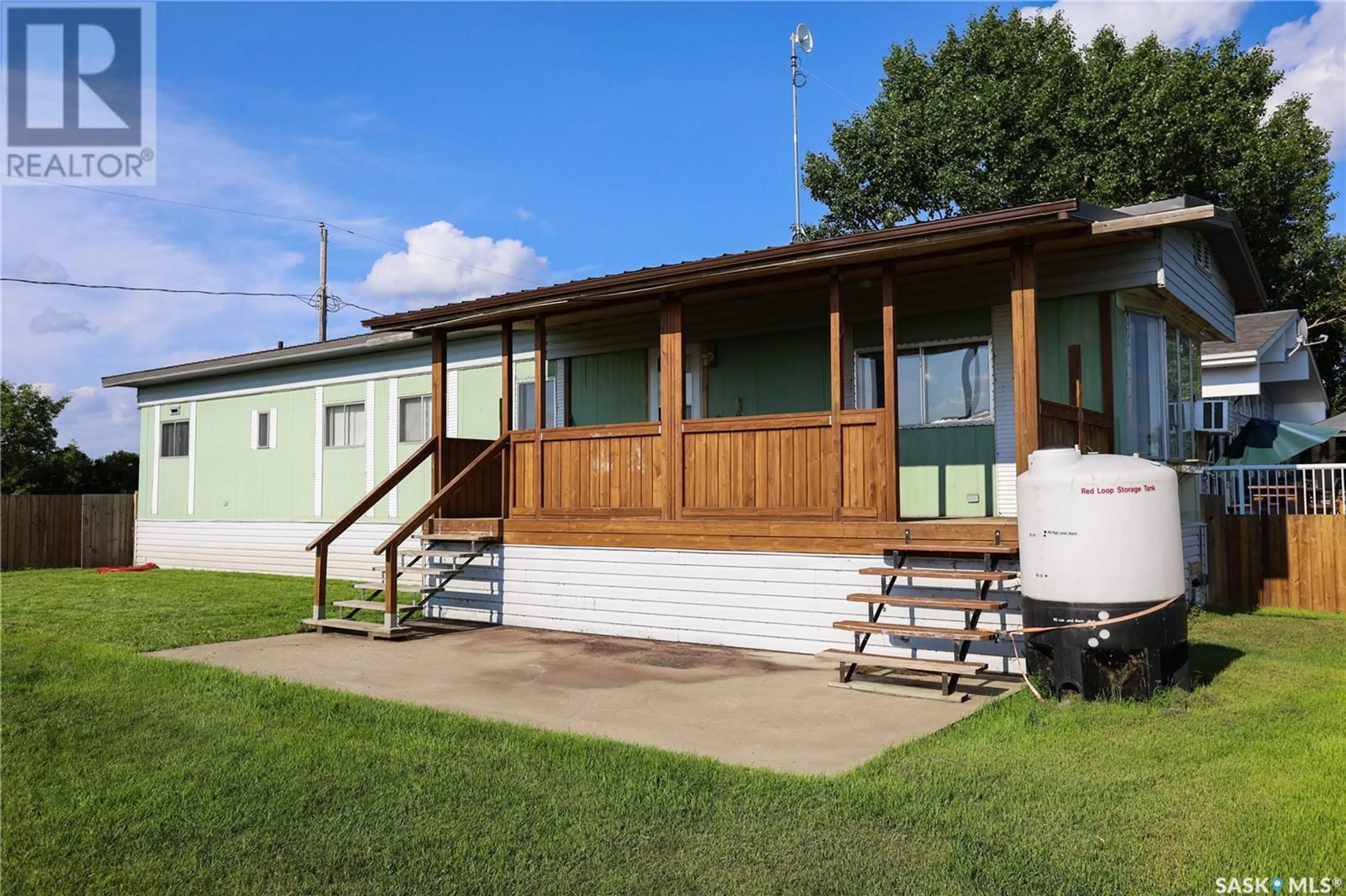 Home with vinyl exterior material, unknown for 1&2 LAKEVIEW AVENUE, Meota Rm No.468 Saskatchewan S0M1X0