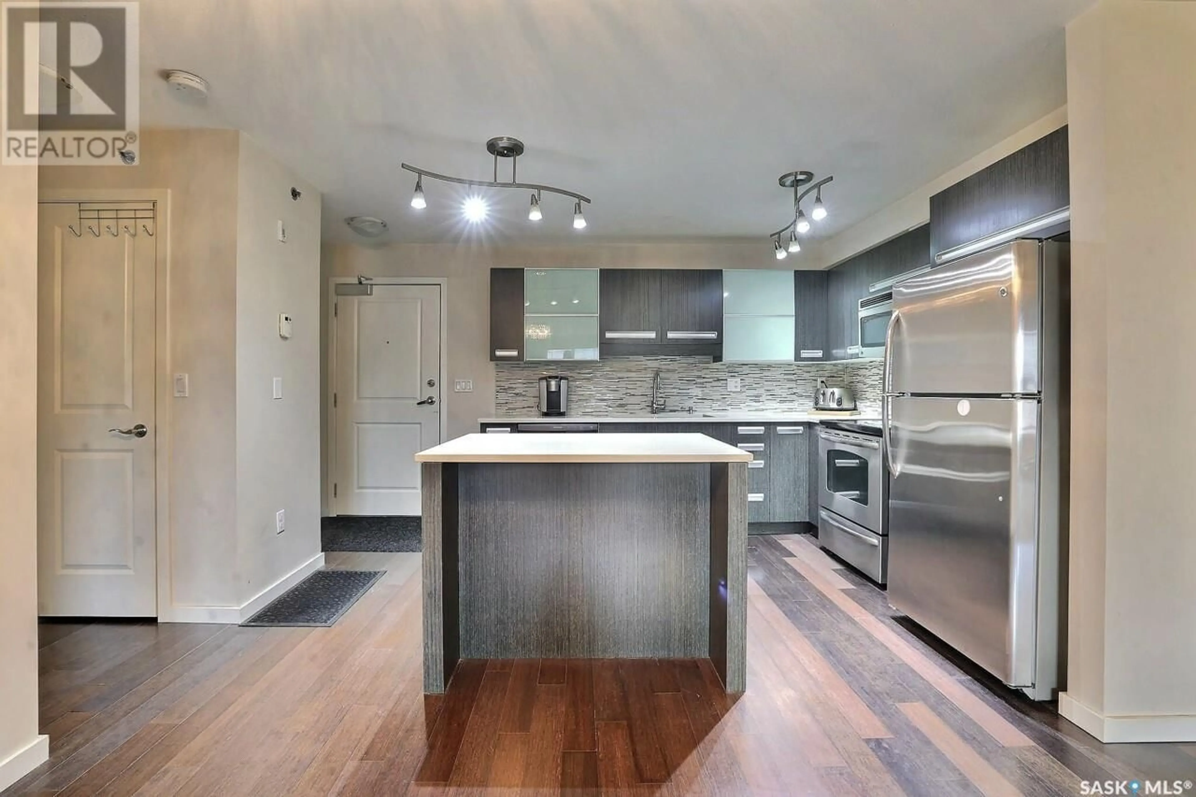 Open concept kitchen, unknown for 318 - 1510 NEVILLE DRIVE, Regina Saskatchewan S4Z0A3