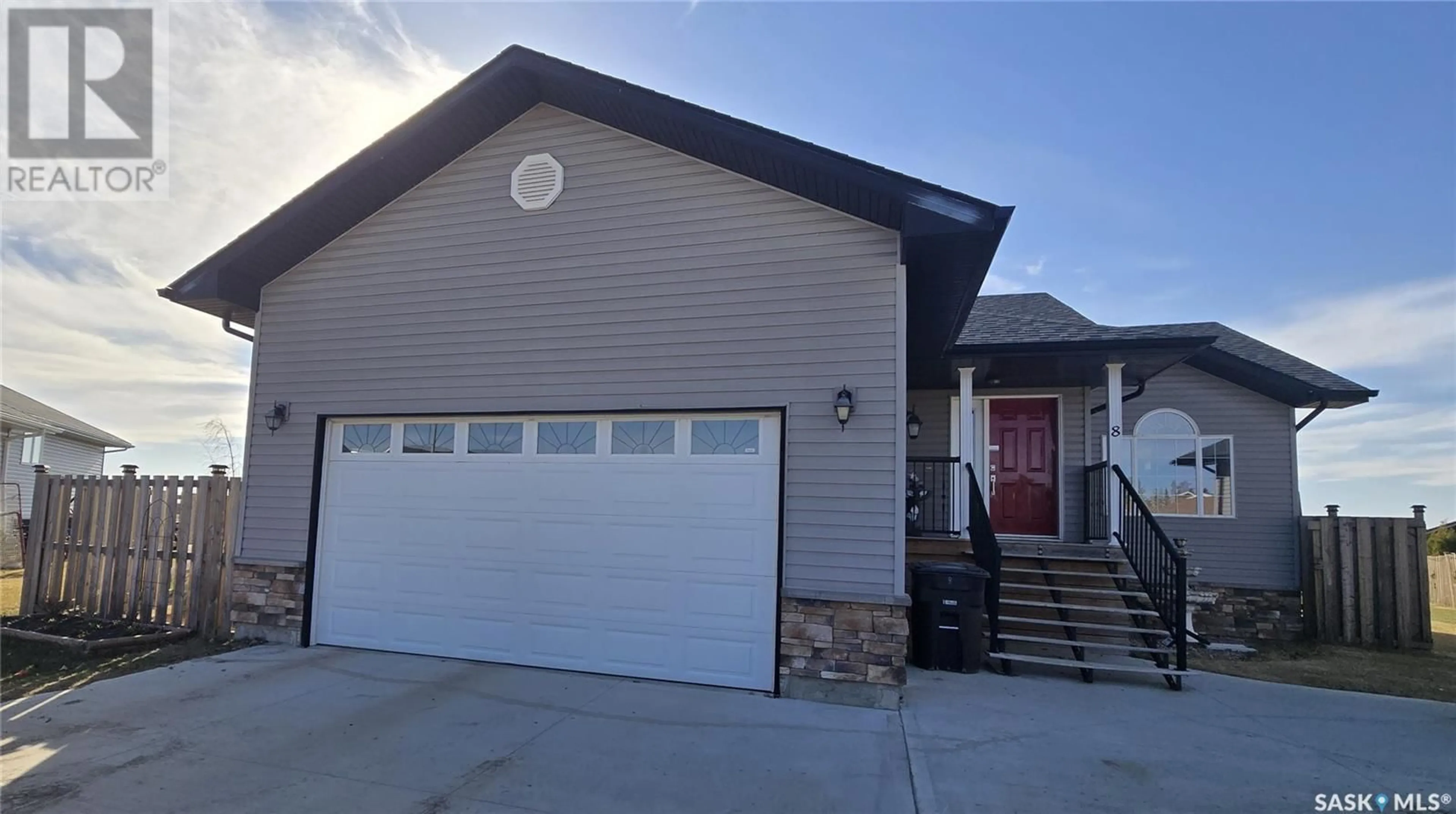 Home with vinyl exterior material, street for 8 MAIN BAY, Muenster Saskatchewan S0K2Y0