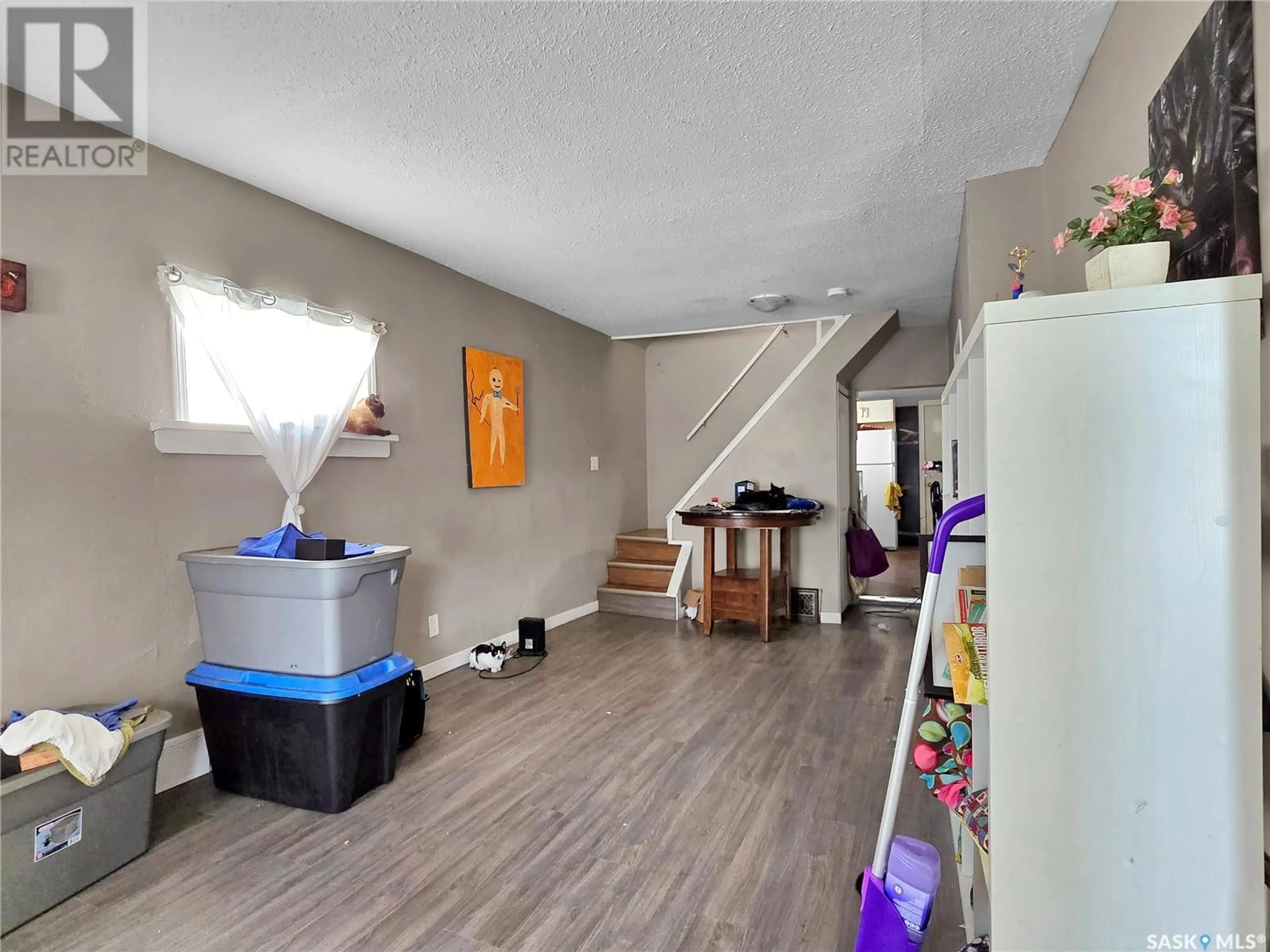 A pic of a room for 312 E AVENUE S, Saskatoon Saskatchewan S7M1S1