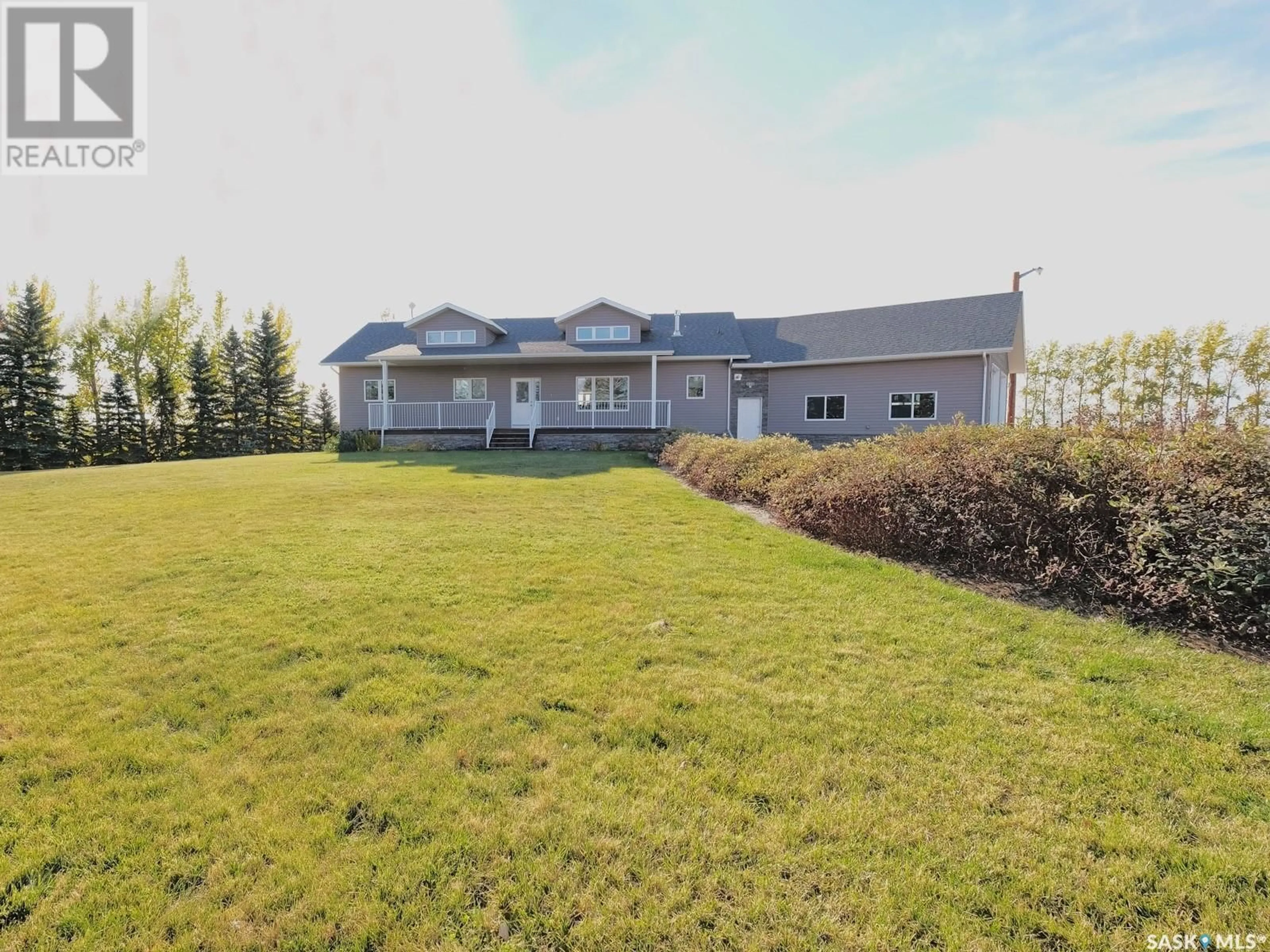 A pic from outside/outdoor area/front of a property/back of a property/a pic from drone, unknown for CLARK ACREAGE, St. Andrews Rm No. 287 Saskatchewan S0L2V0