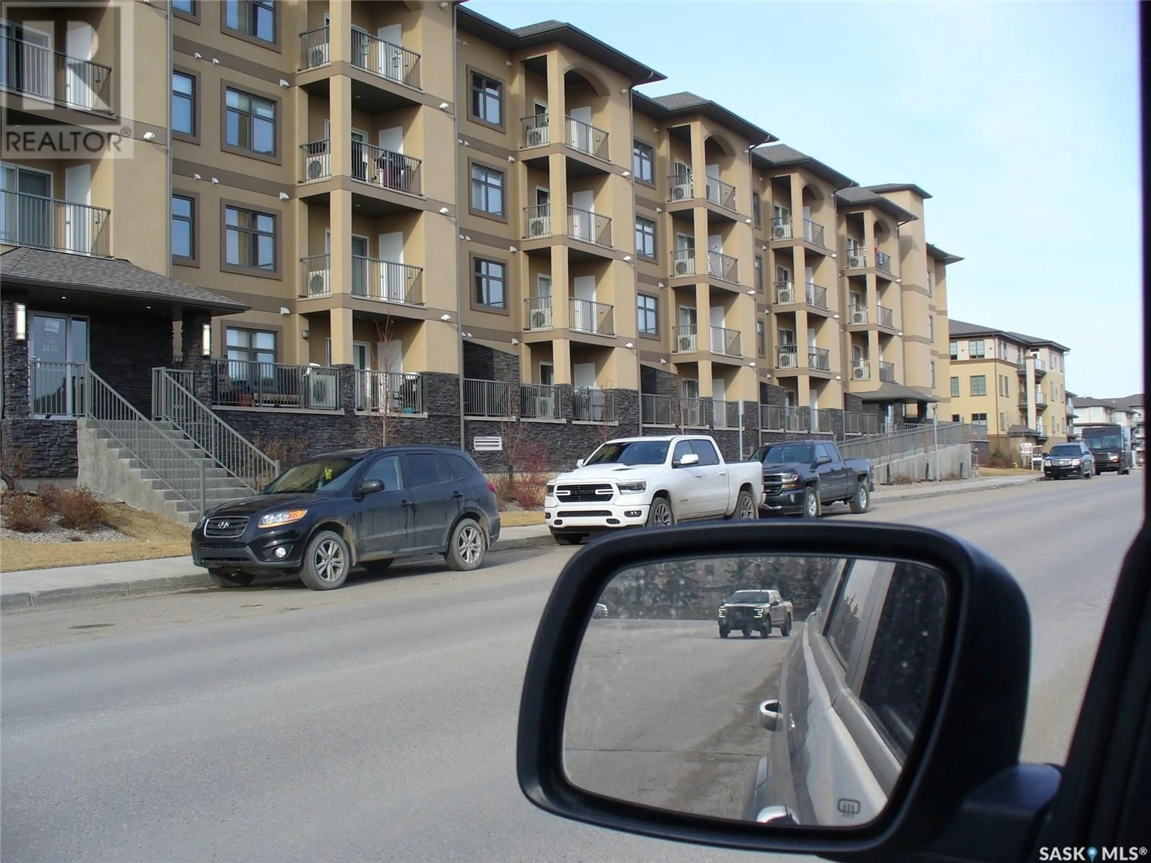 crea/IMG-SK000460-28105359_1.jpg