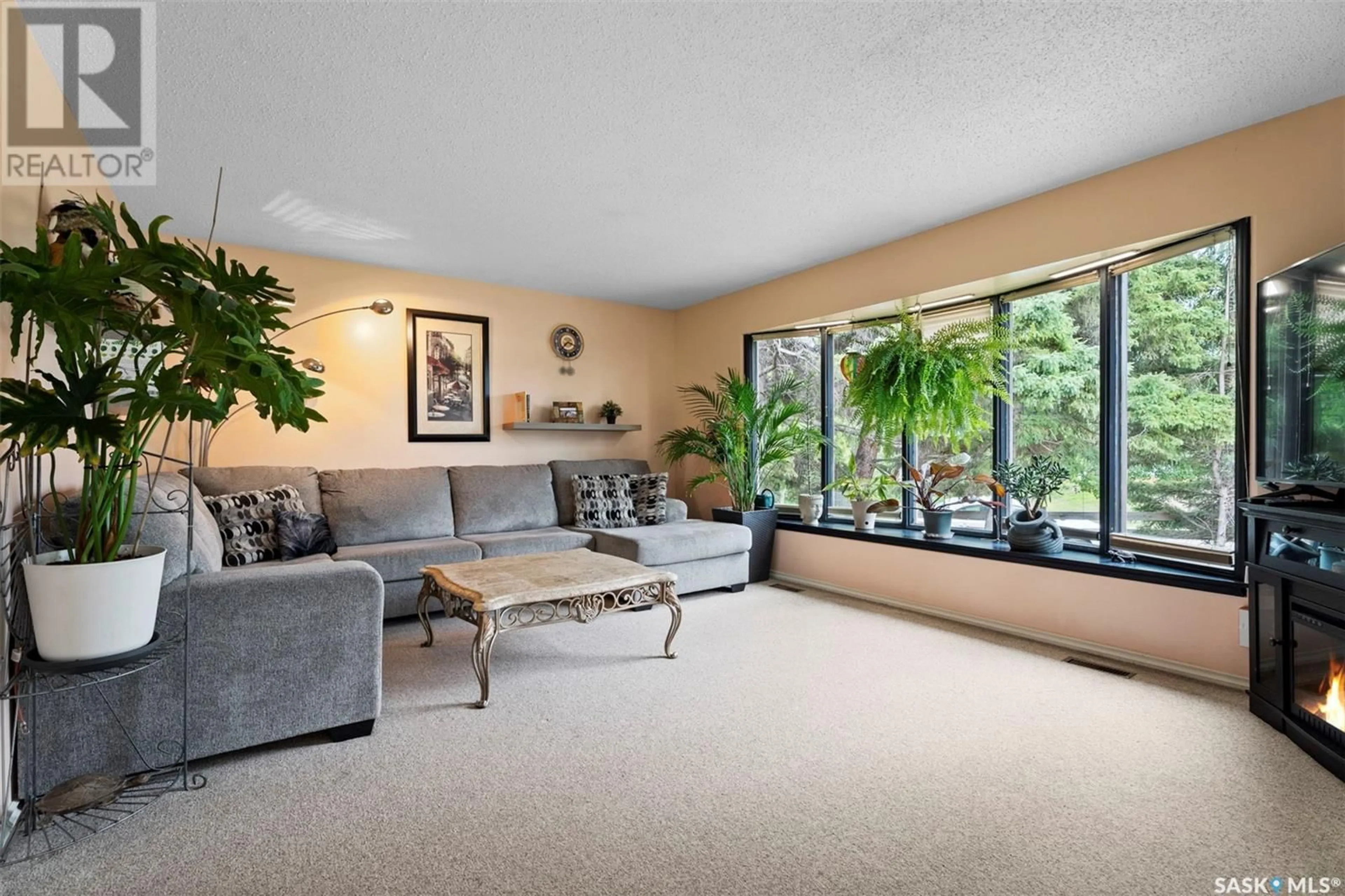 Living room with furniture, carpet floor for ZIEGLER ACREAGE, Middle Lake Saskatchewan S0K2X0