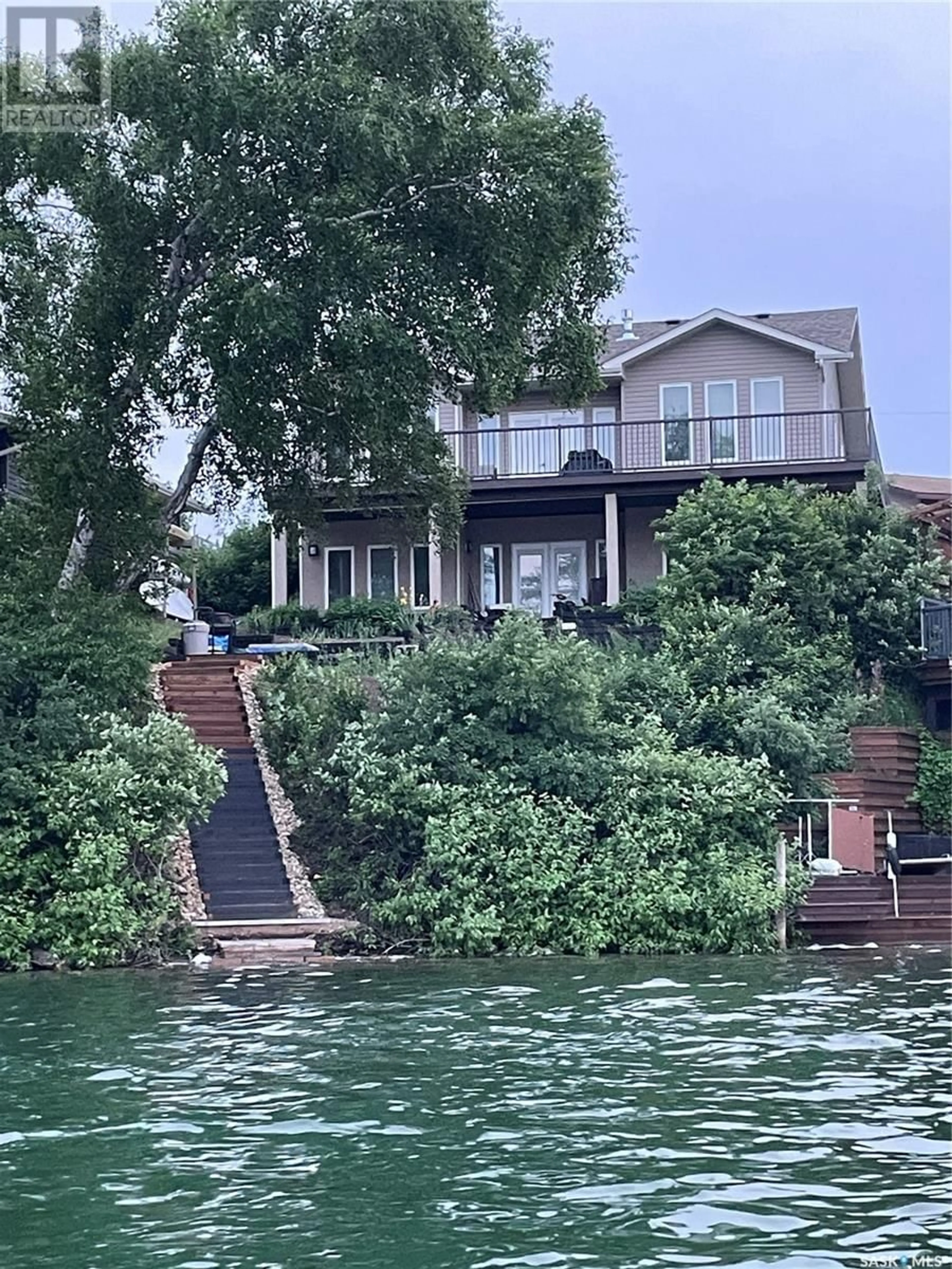 Stairs for 110 LAKEVIEW DRIVE, Crystal Lake Saskatchewan S0A4A0
