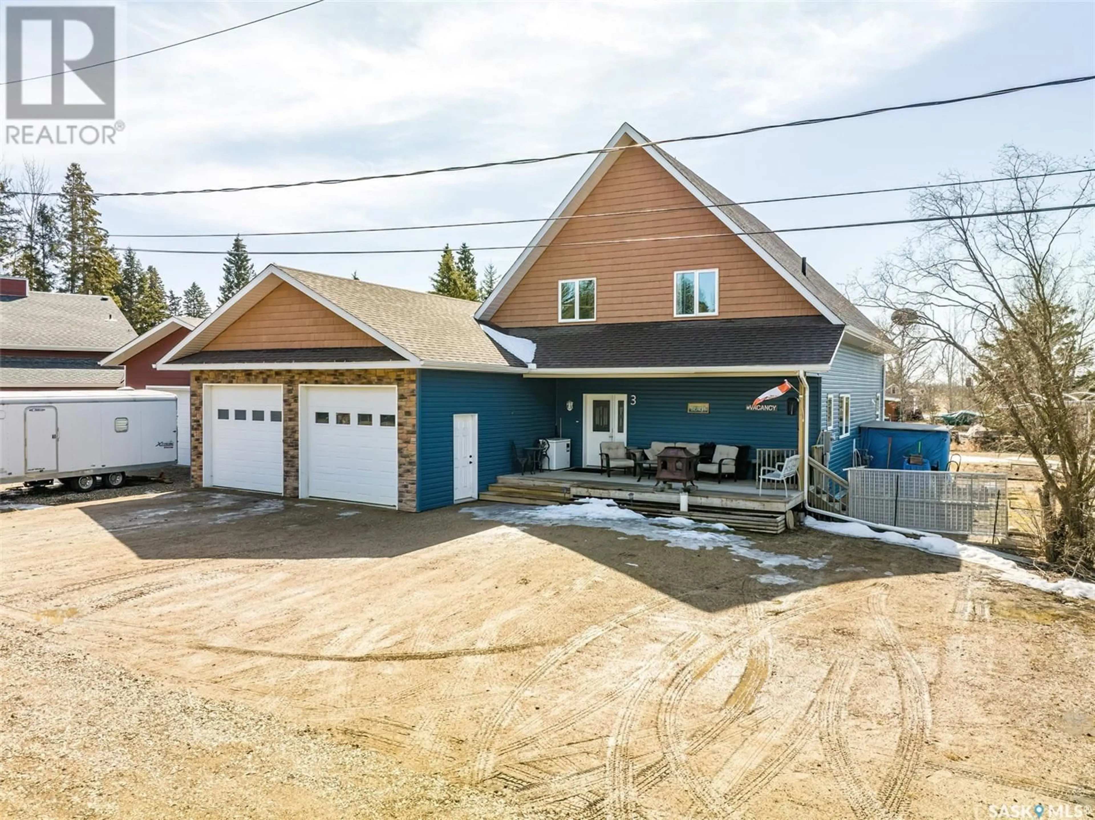 Indoor garage for 3 WAYNE PLACE, Candle Lake Saskatchewan S0J3E0