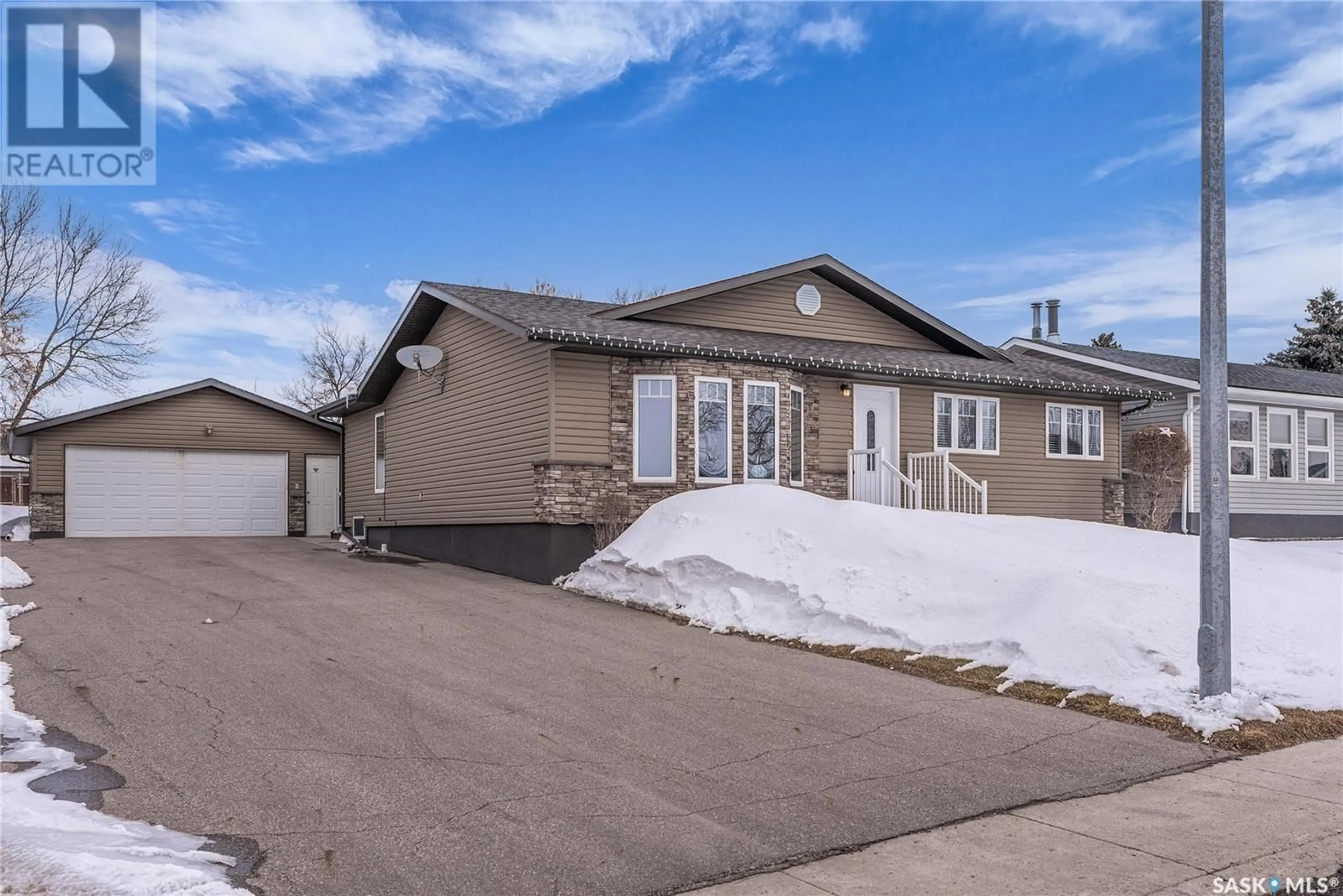 Unknown for 517 8TH AVENUE, Biggar Saskatchewan S0K0M0