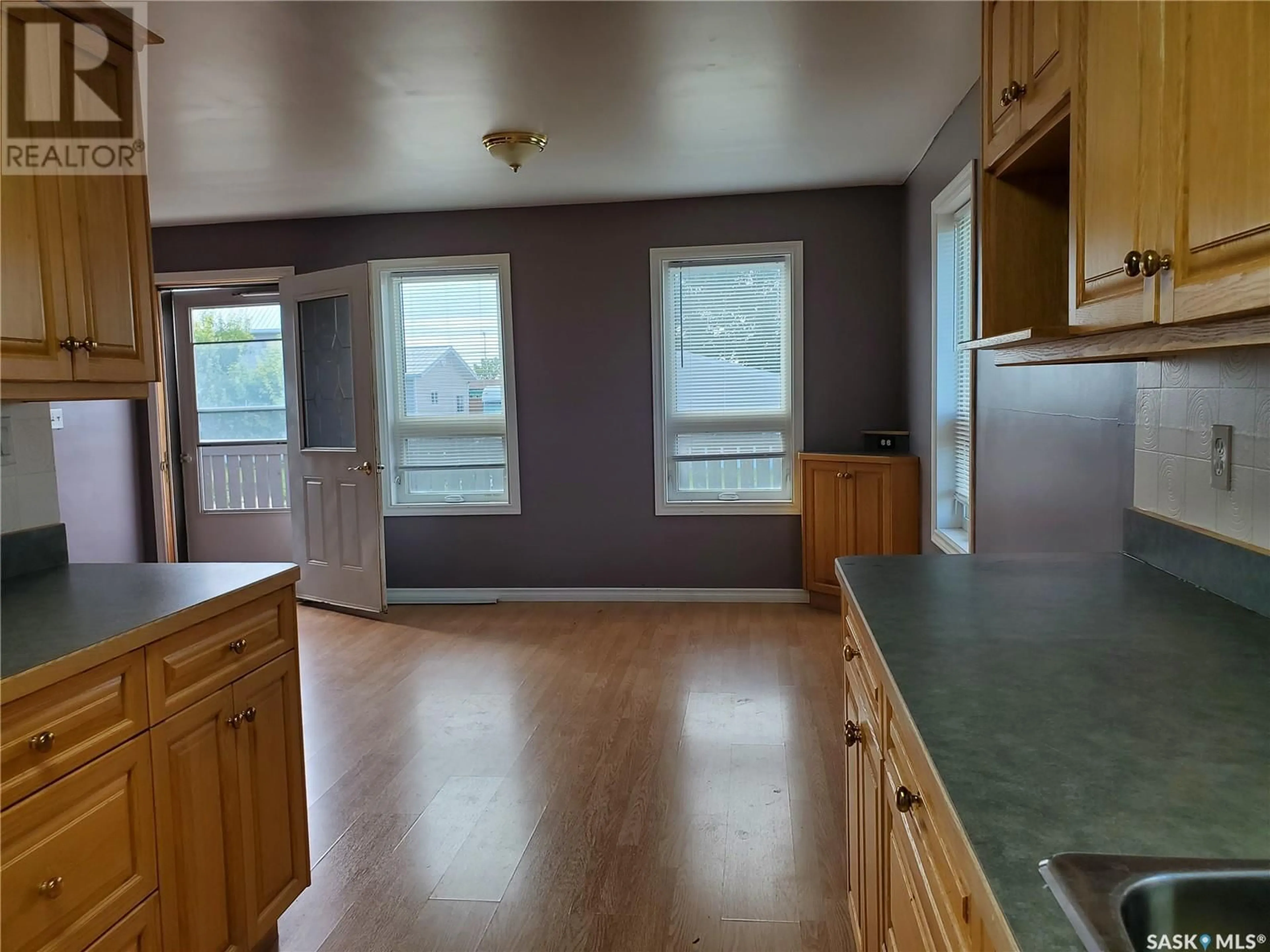 A pic of a room for 301 ASSINIBOIA AVENUE, Belle Plaine Saskatchewan S0G0W0