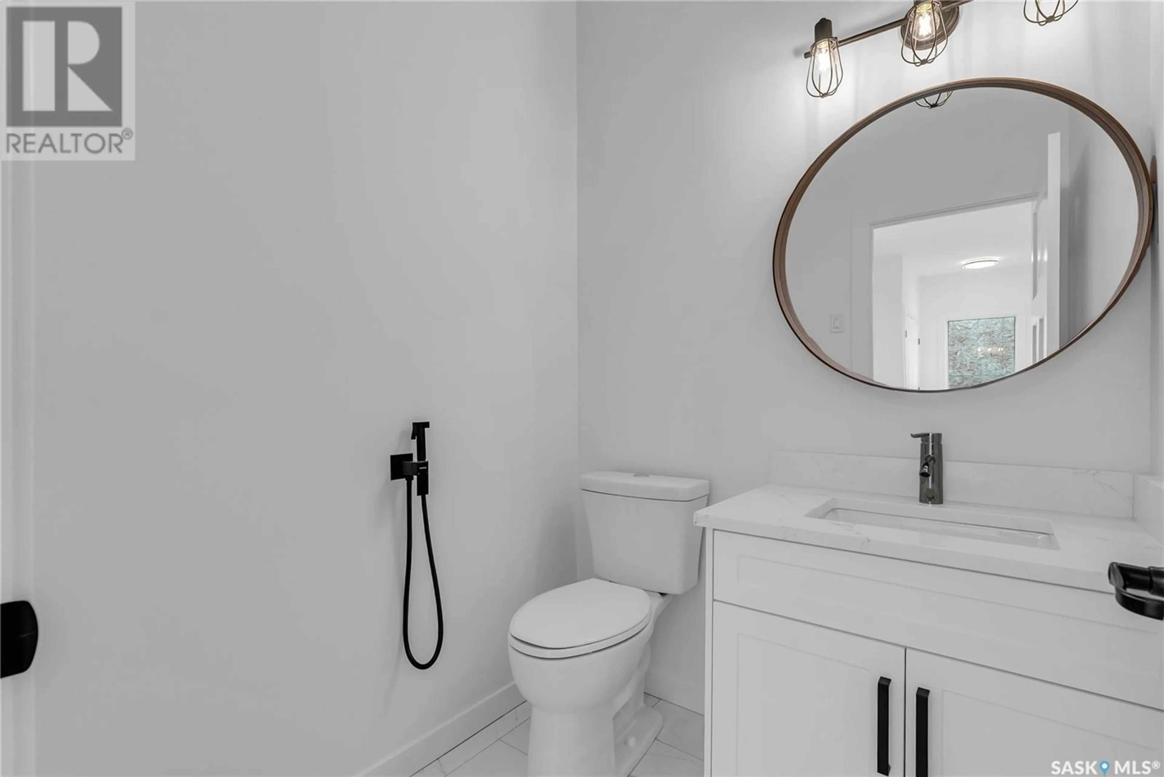 Standard bathroom, ceramic/tile floor for 347 SHARMA CRESCENT, Saskatoon Saskatchewan S7W1K9