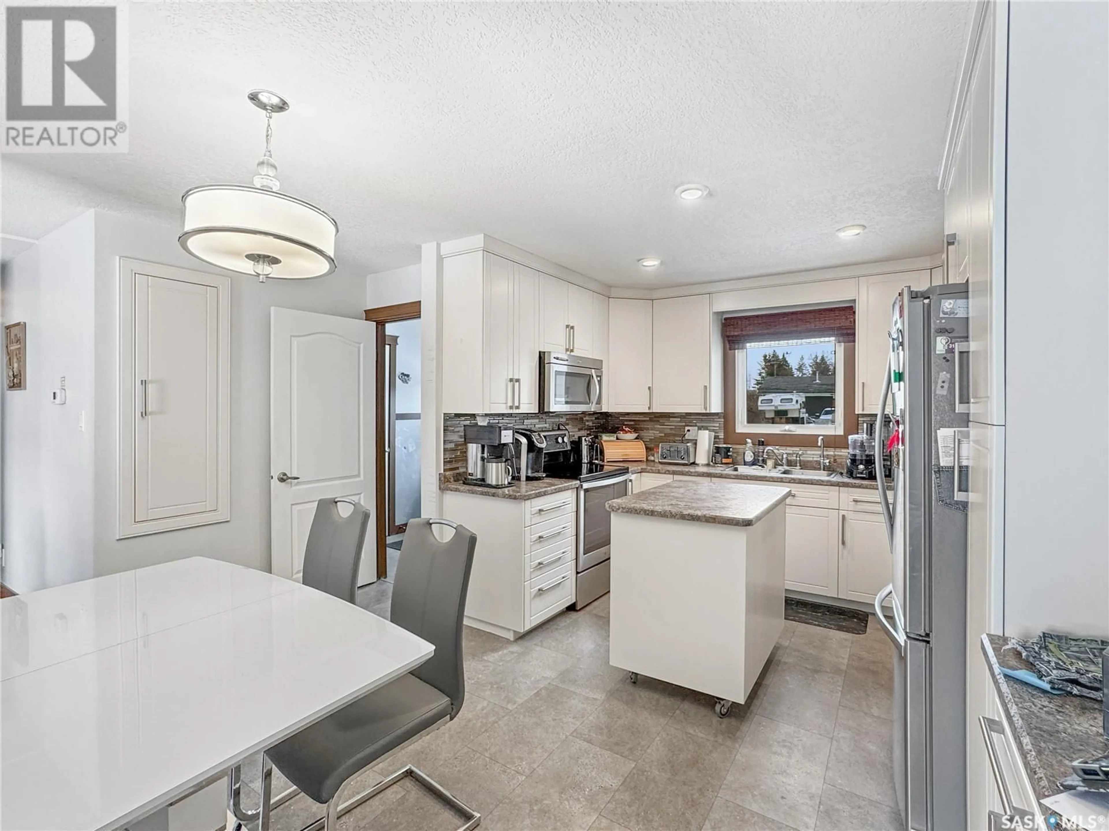 Open concept kitchen, ceramic/tile floor for 204 SECOND AVENUE, Marcelin Saskatchewan S0J0A7